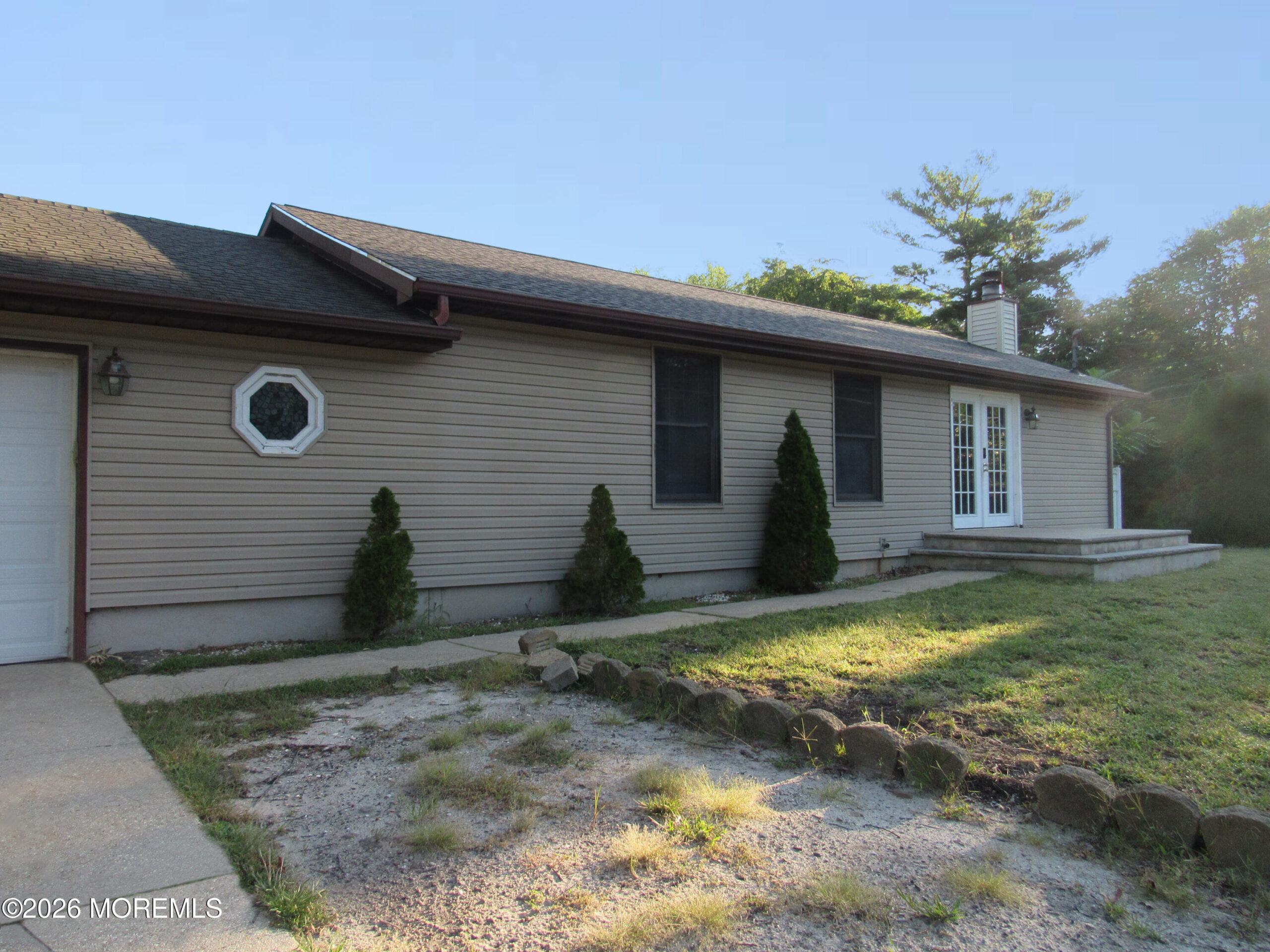 120 Bay Way Image 2