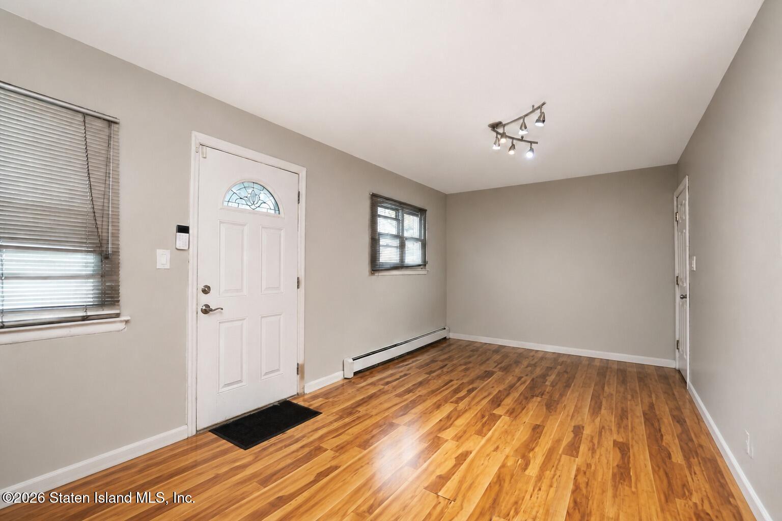 16 May Place, Staten Island, NY, 10312 image 10