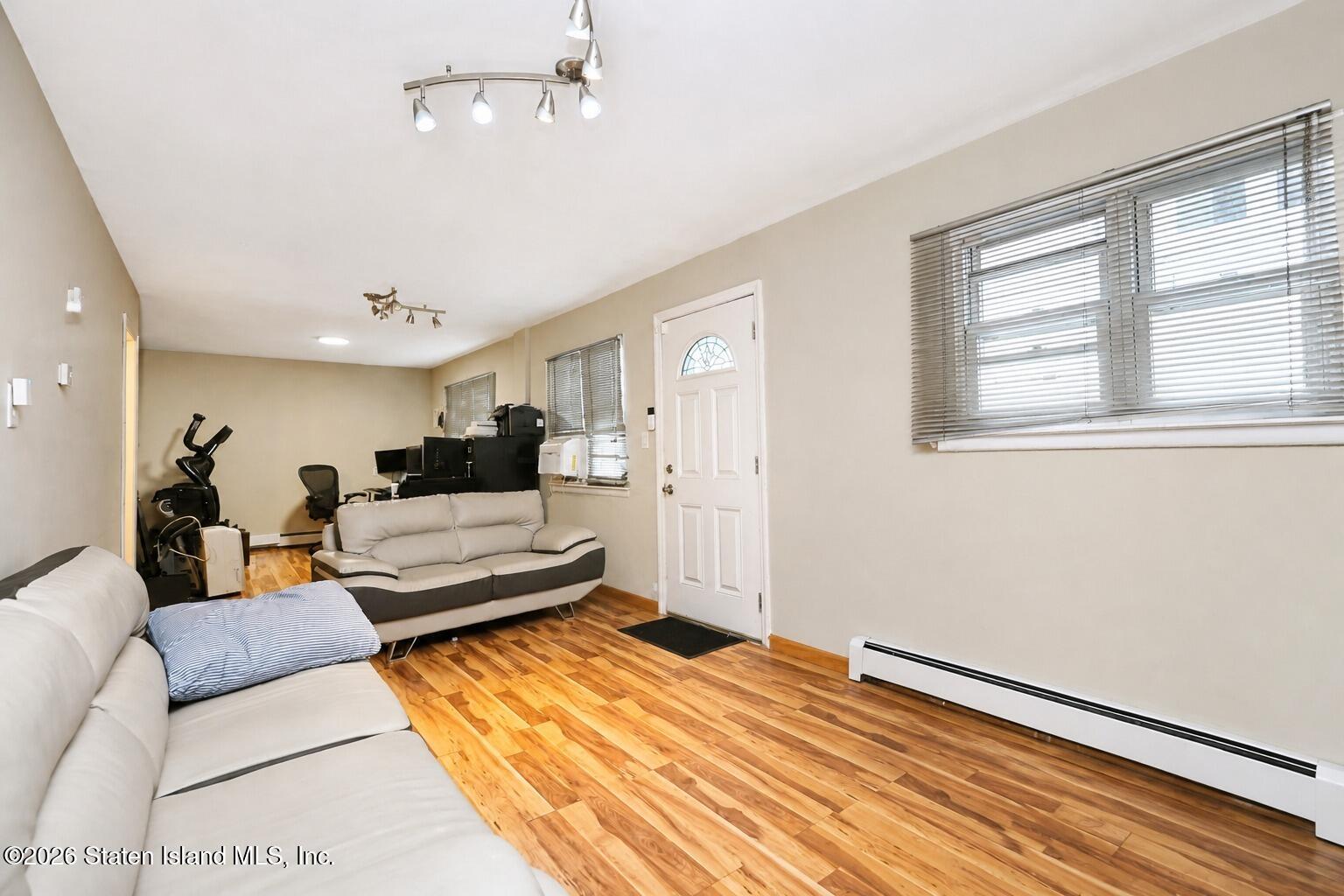 16 May Place Image 5