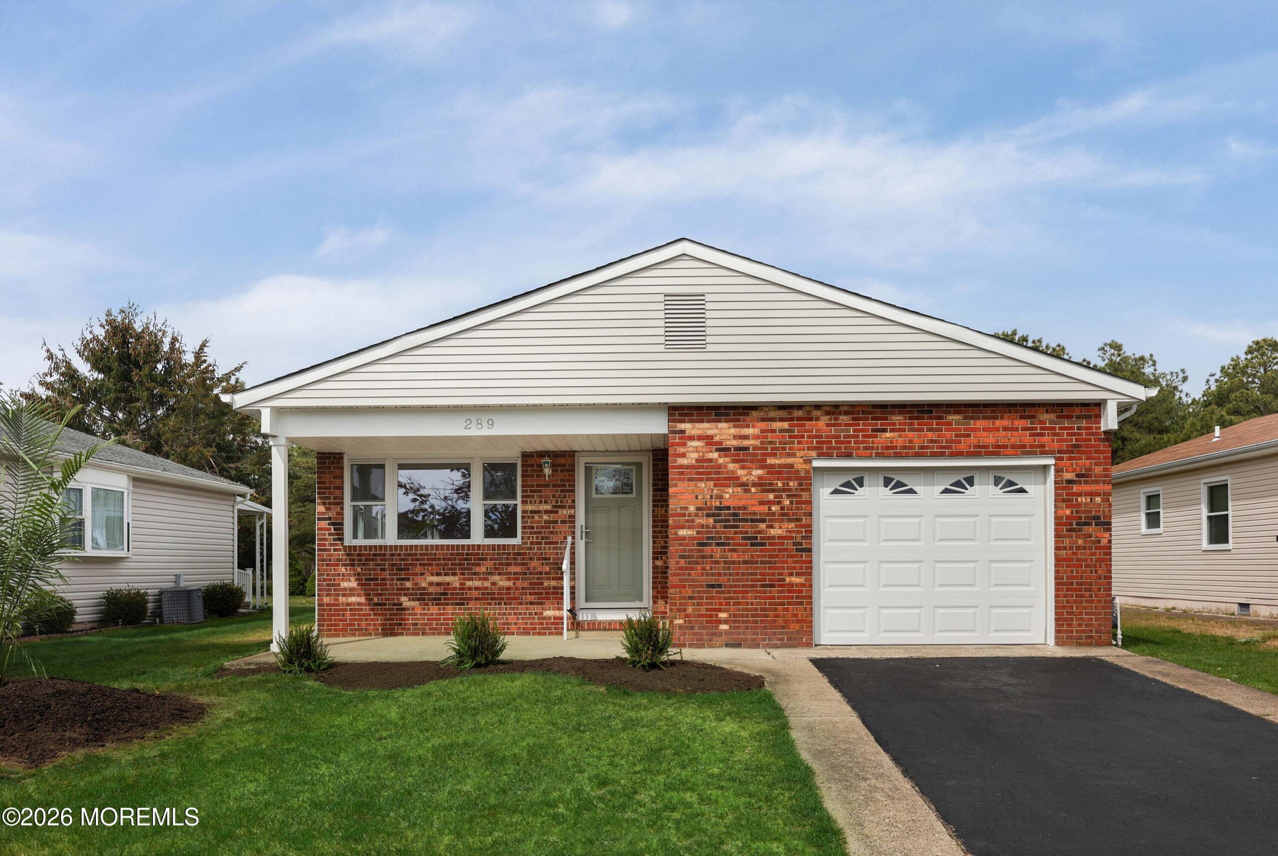 289 Costa Mesa Drive Image 3
