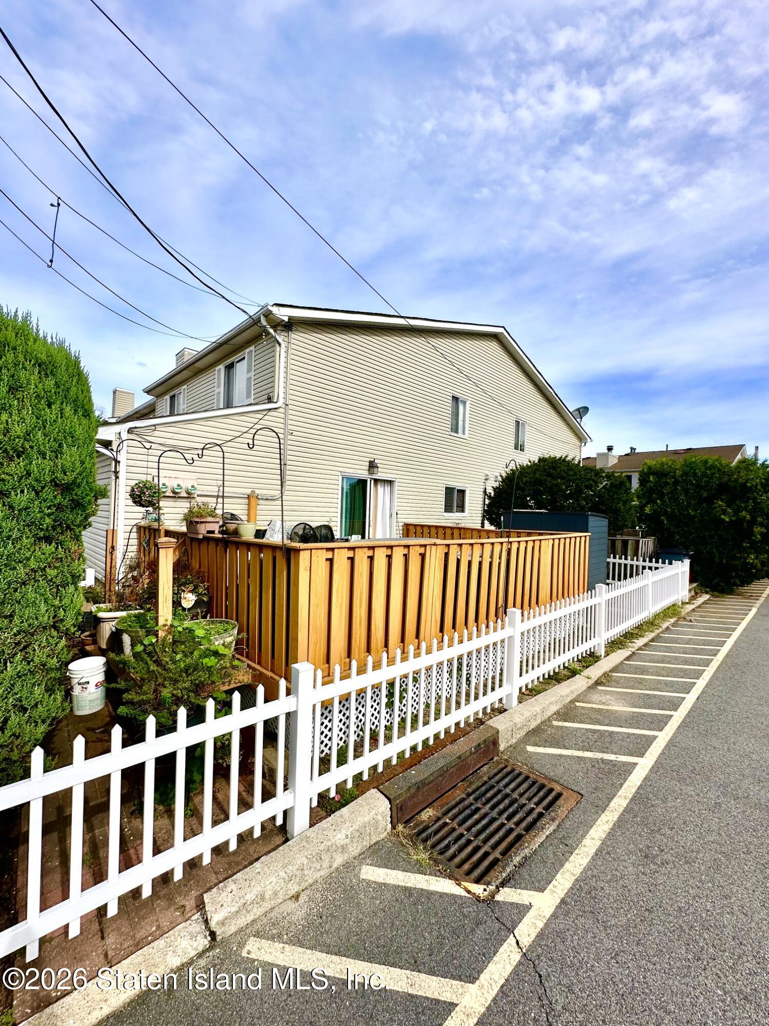 39 Leo Street Image 4