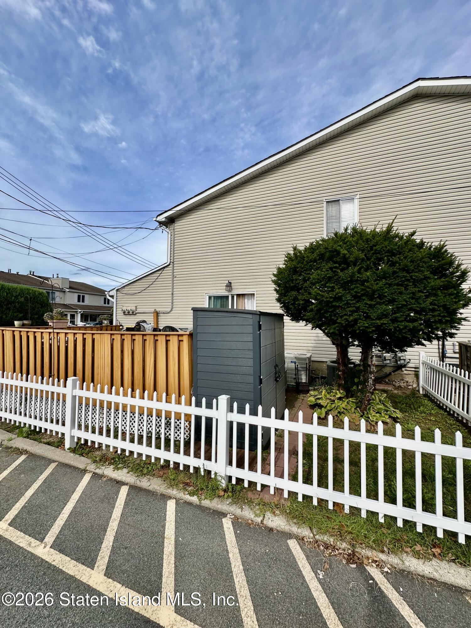 39 Leo Street Image 5