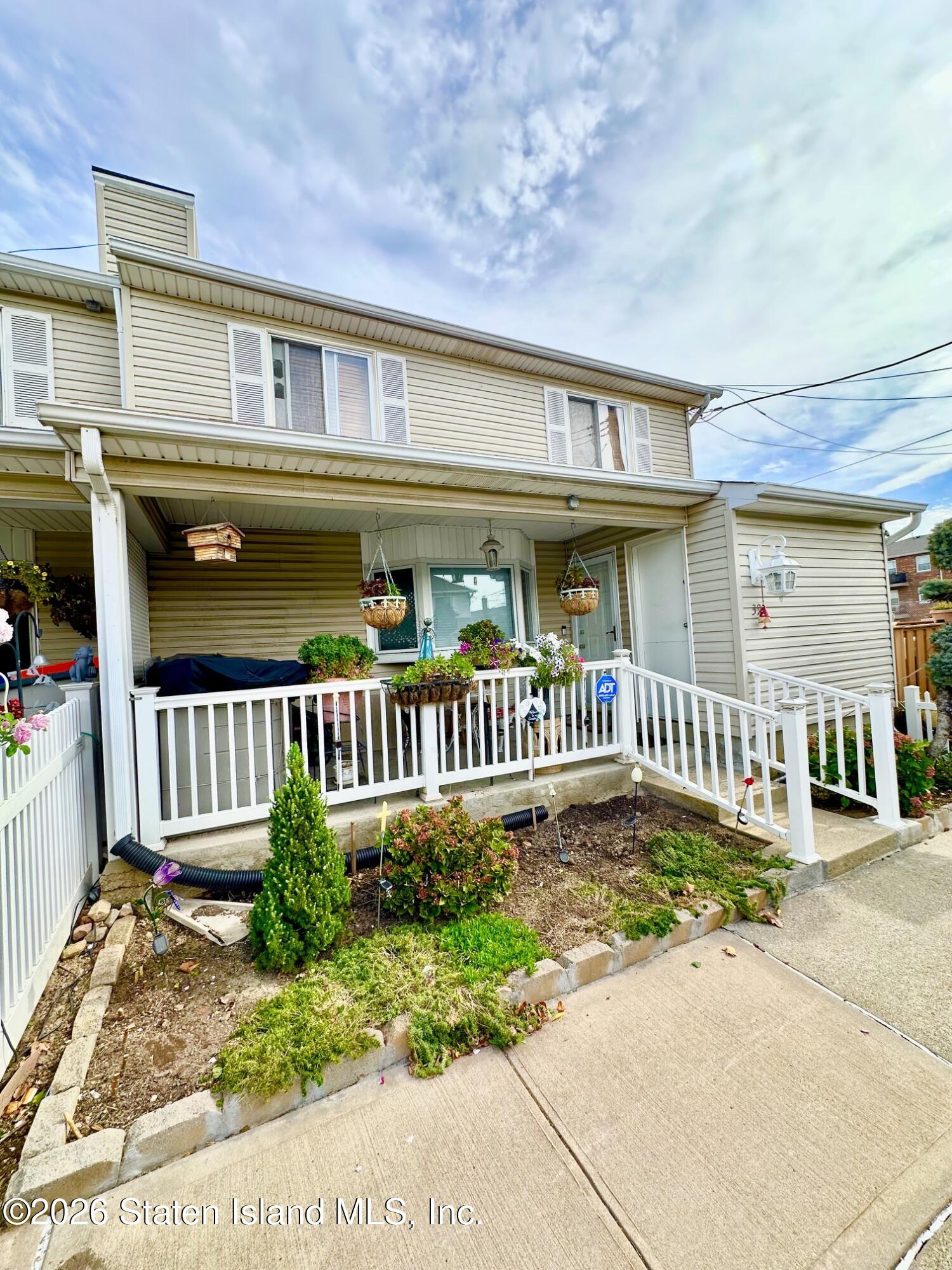 39 Leo Street, Staten Island, NY, 10314
