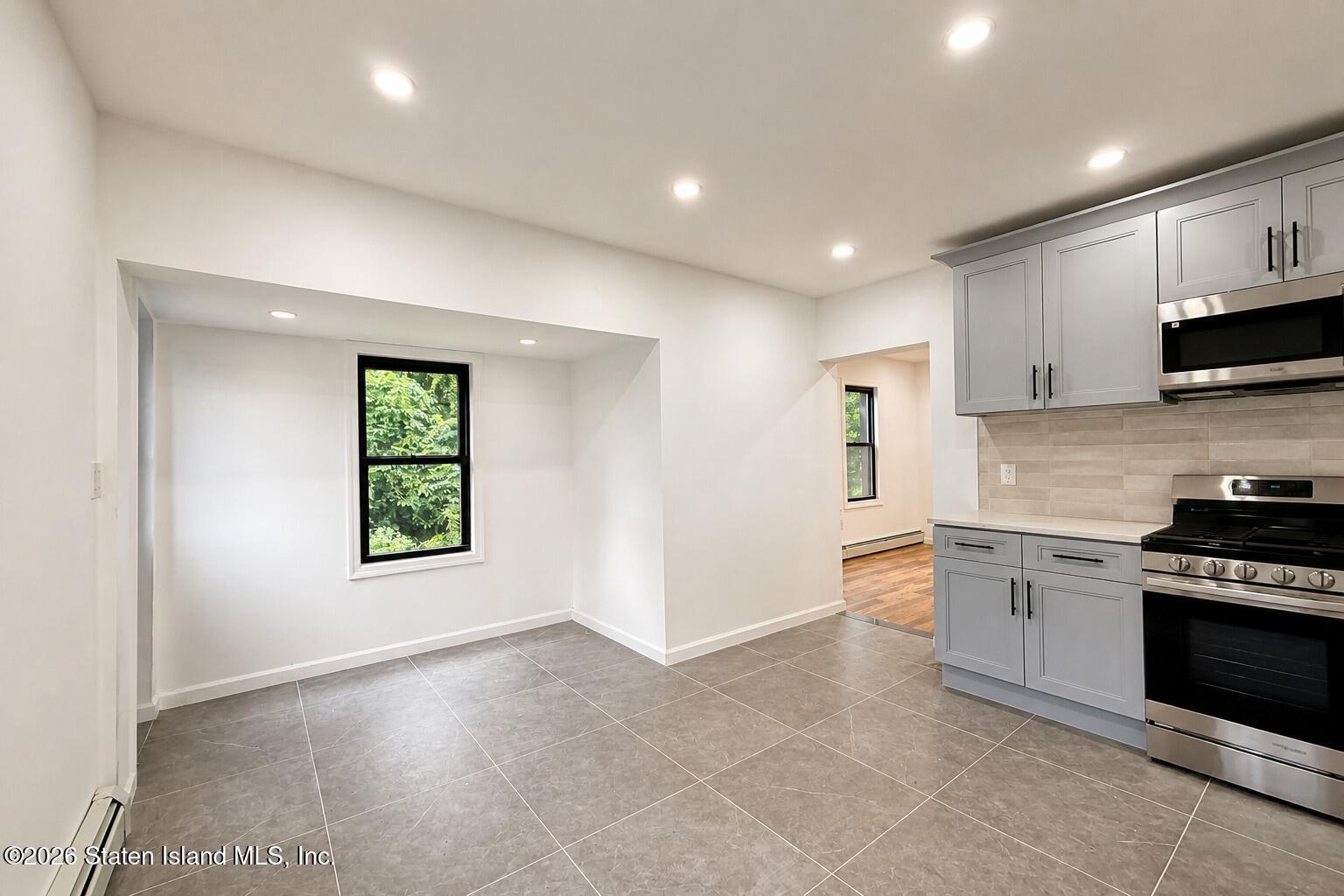 221 South Avenue, Staten Island, NY, 10303 image 8