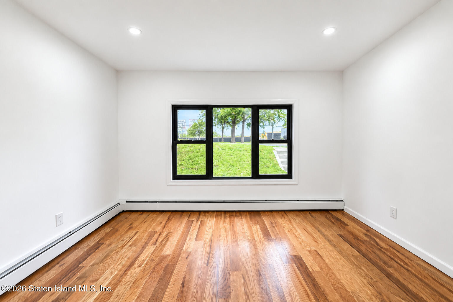 221 South Avenue, Staten Island, NY, 10303 image 17