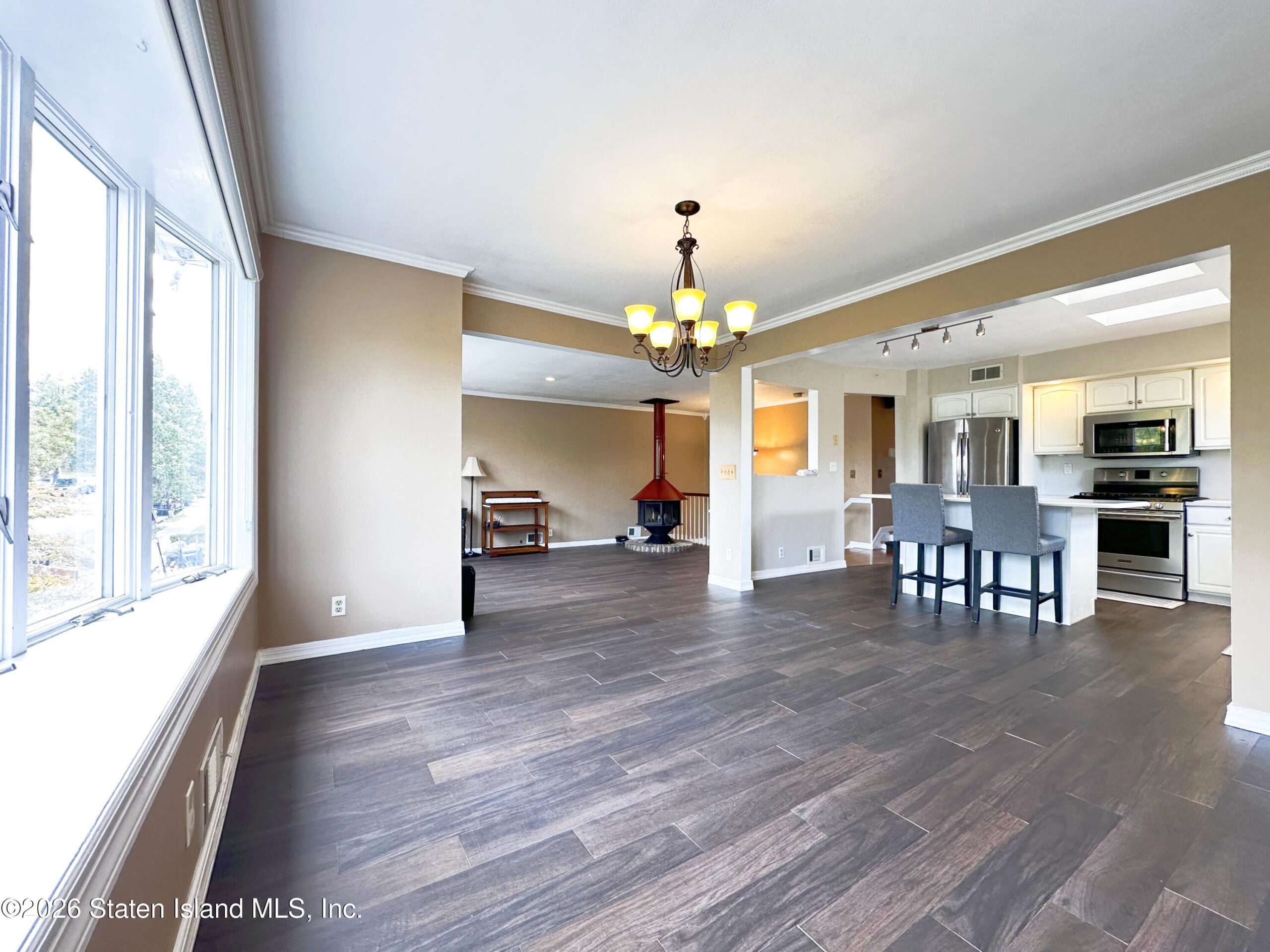 528 Eltingville Boulevard, Staten Island, NY, 10312 image 24