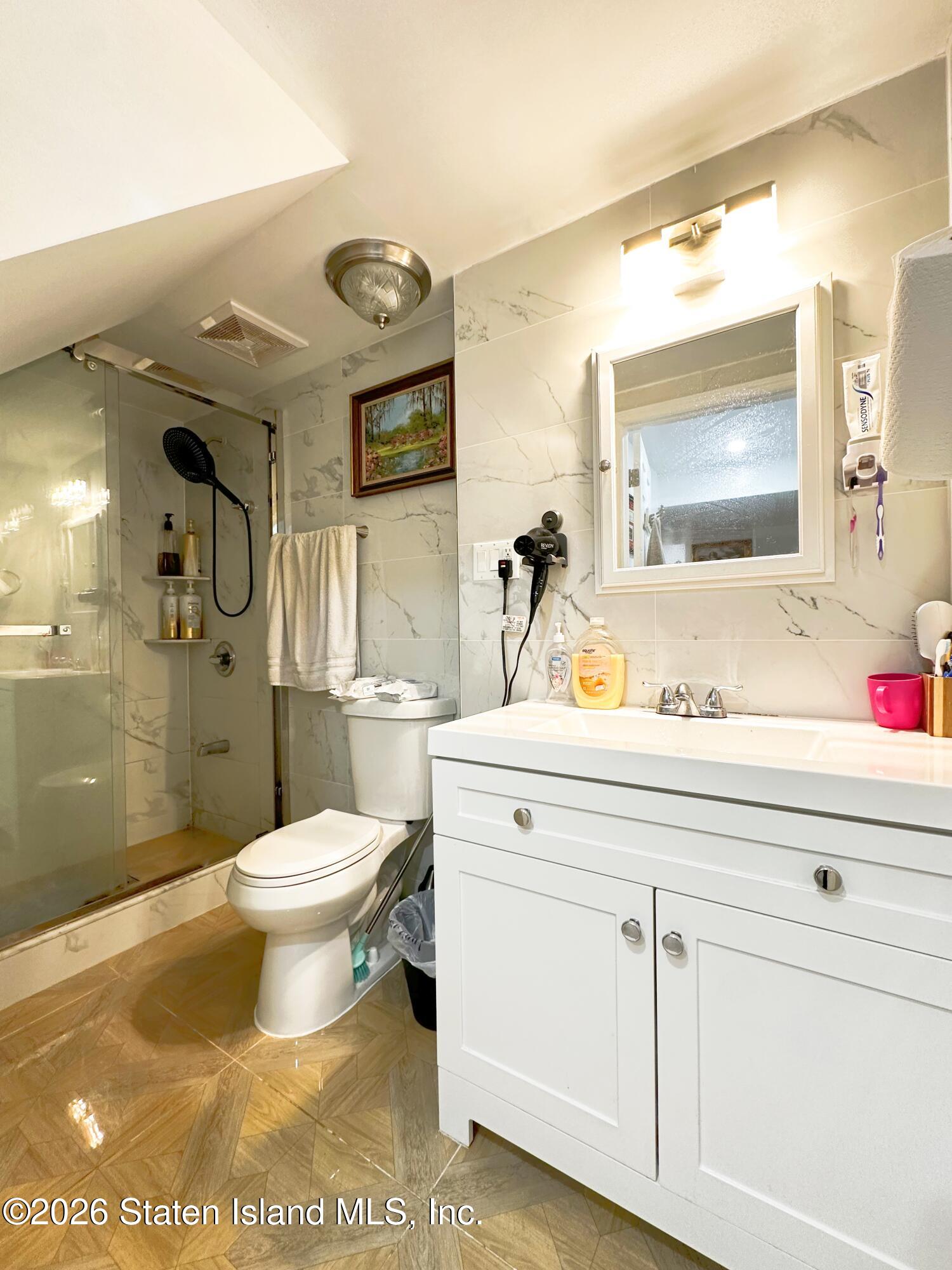 528 Eltingville Boulevard, Staten Island, NY, 10312 image 43