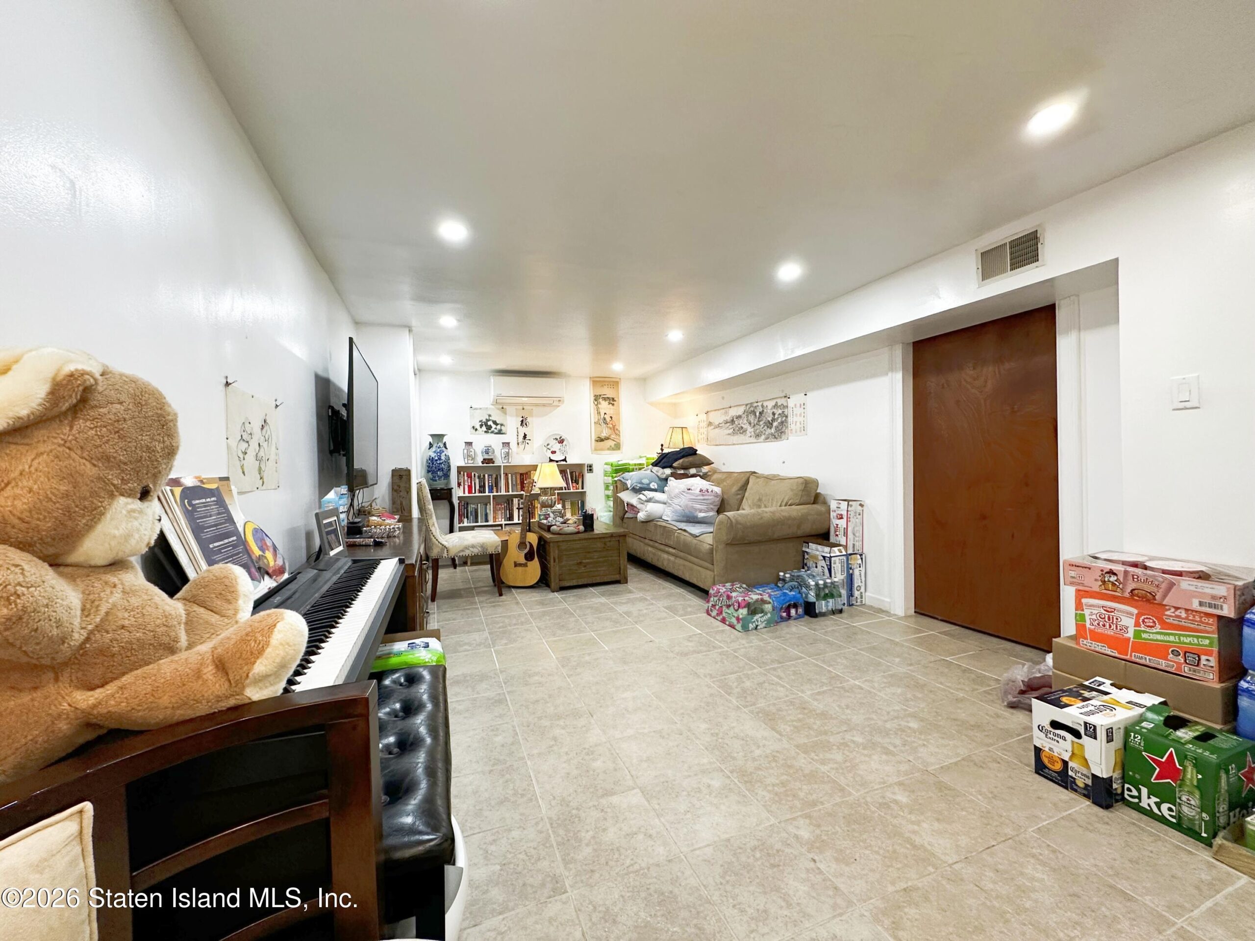 528 Eltingville Boulevard, Staten Island, NY, 10312 image 46