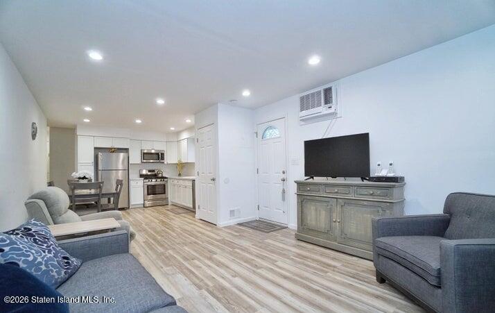 528 Eltingville Boulevard, Staten Island, NY, 10312 image 51
