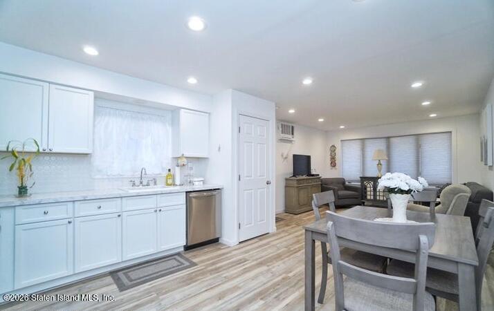 528 Eltingville Boulevard, Staten Island, NY, 10312 image 53