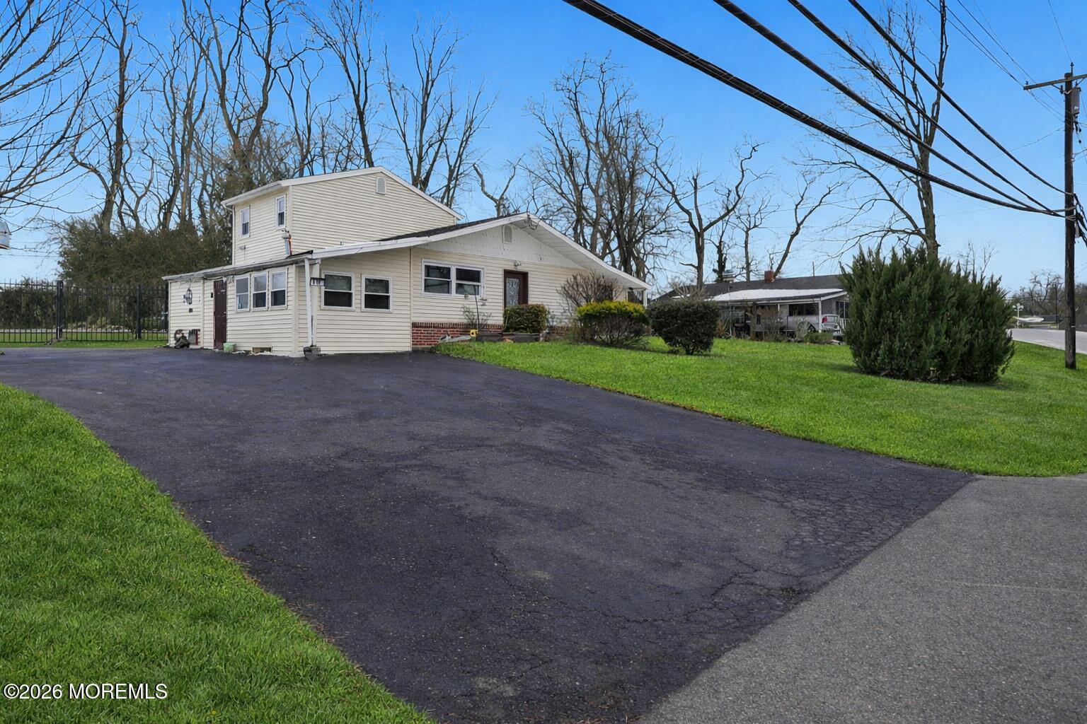 608 Wayside Road Image 2