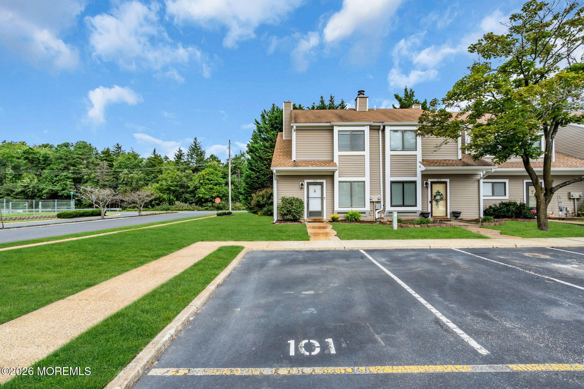 101 Sandra Place 101 Image 3