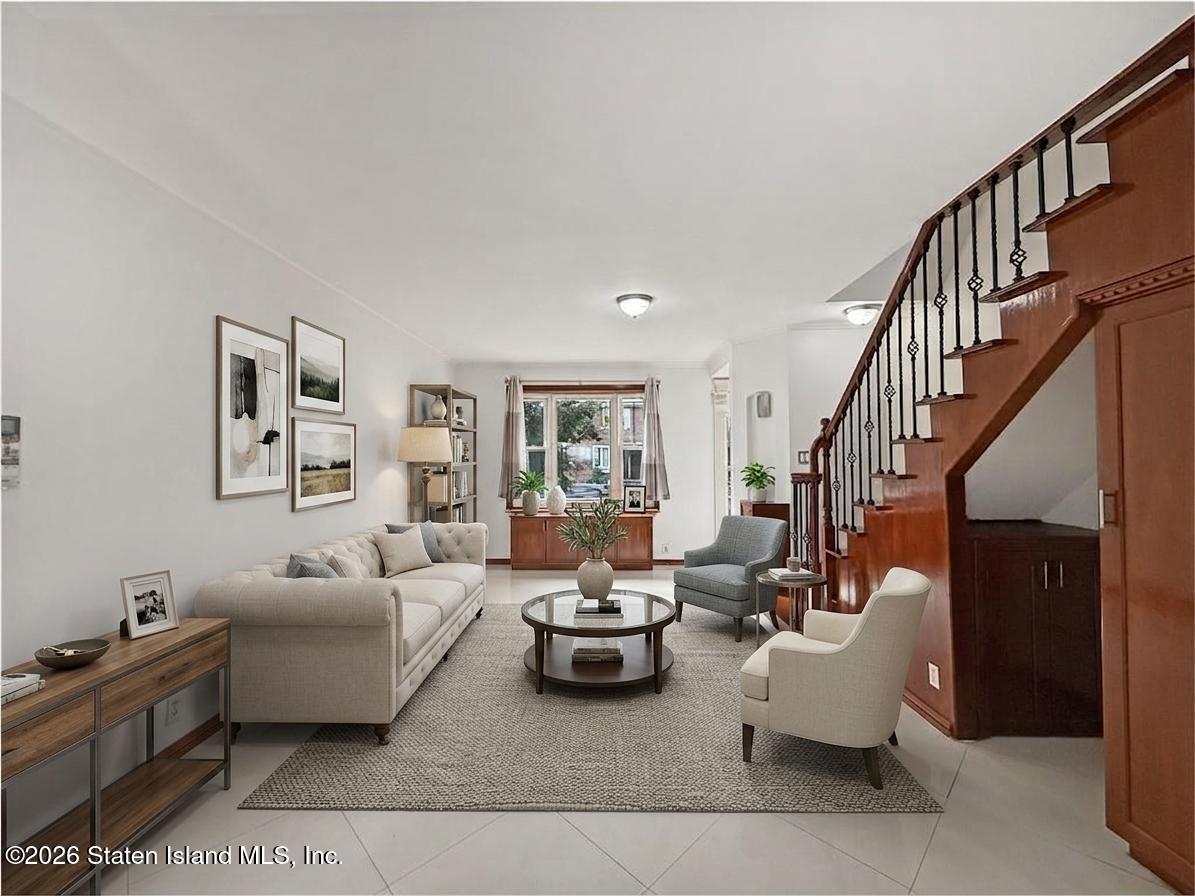 259 Bay 13th Street Image 2