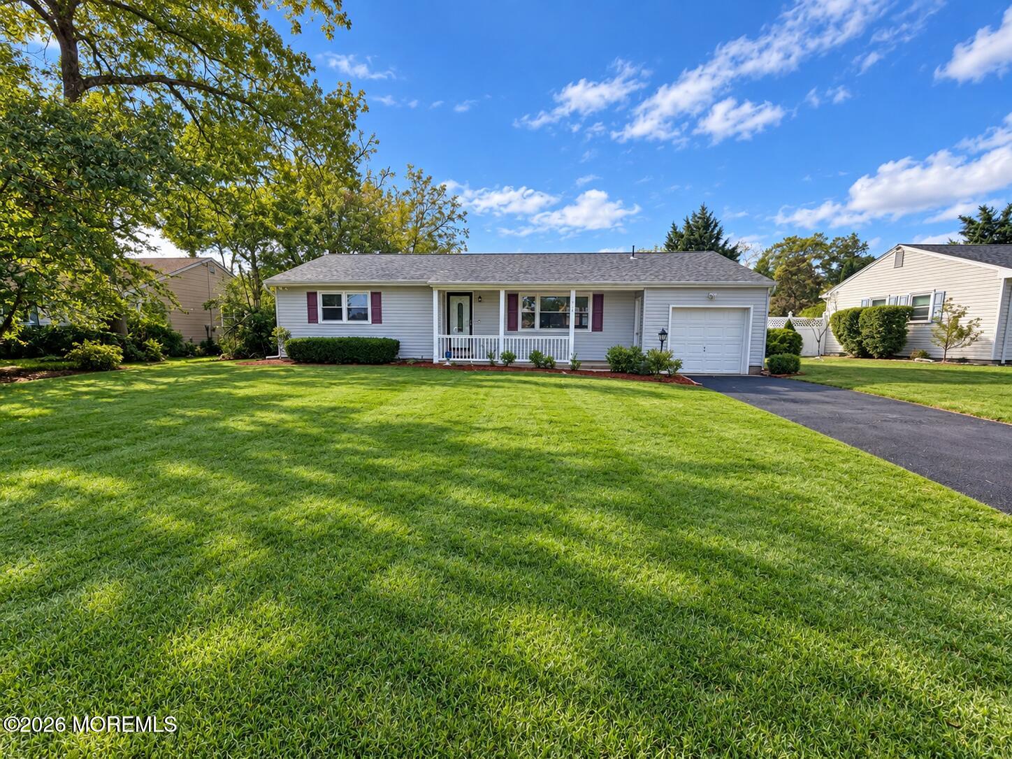 112 Blossom Drive, Toms River, NJ, 08753