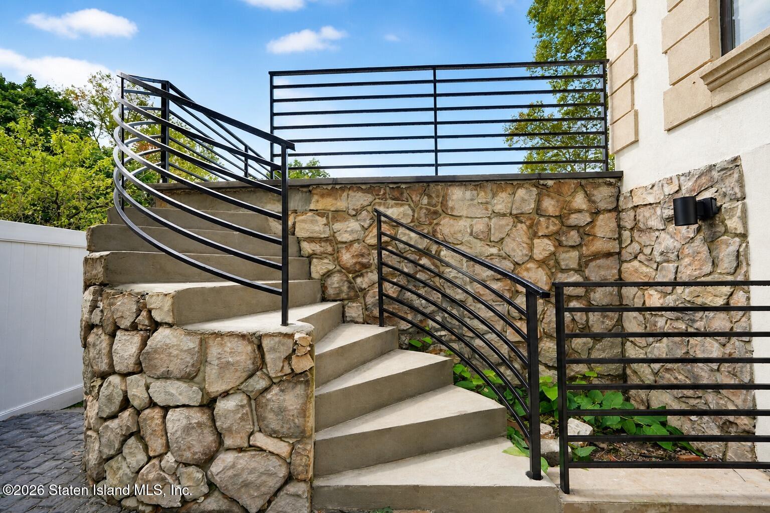 1233 Todt Hill Road, Staten Island, NY, 10304 image 22