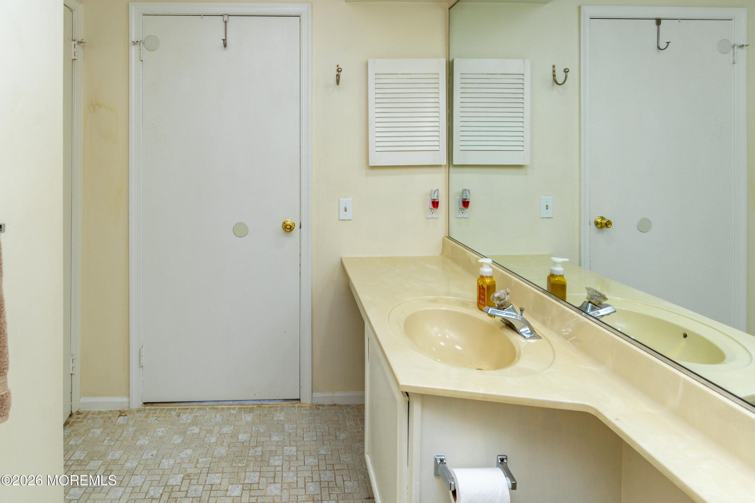 49 Chinkaberry Court, Howell, NJ, 07731 image 34