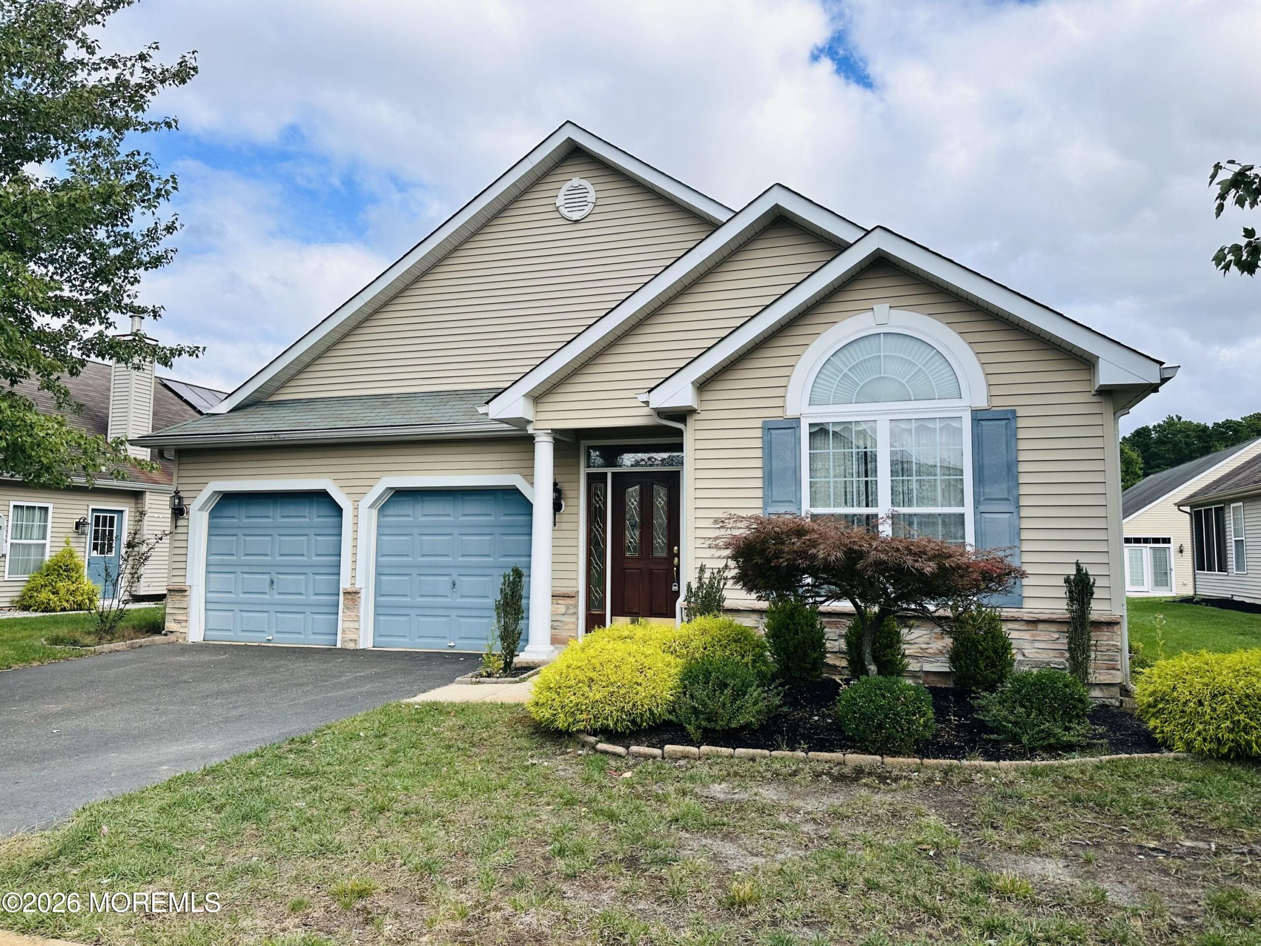 10 Woodview Drive Image 3
