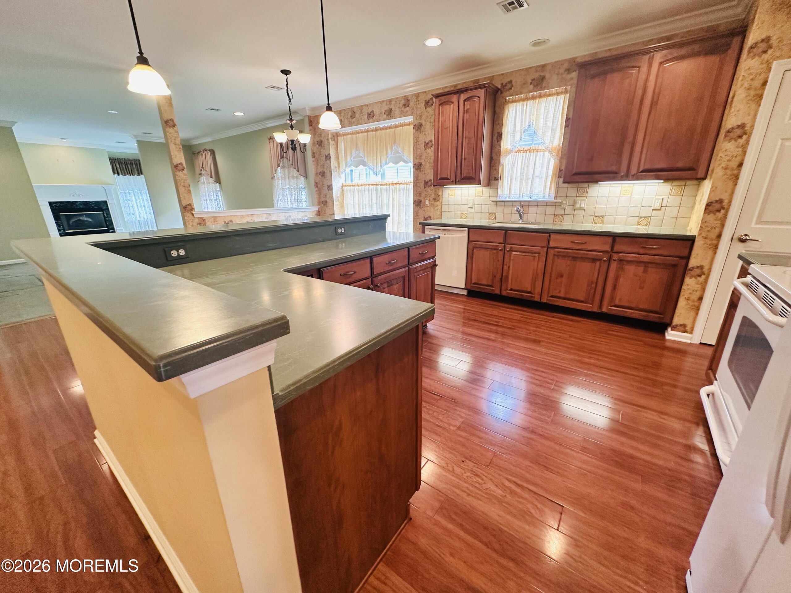 10 Woodview Drive, Manchester, NJ, 08759 image 27