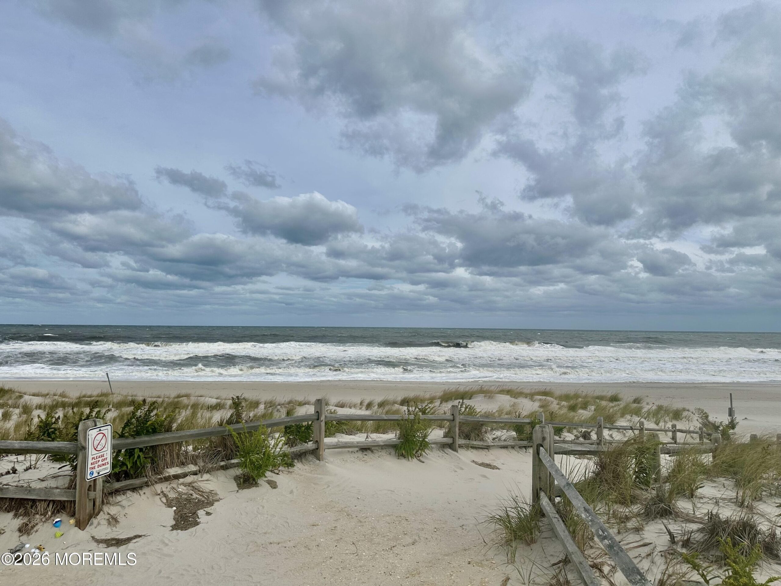 2300 Oceanfront Image 5