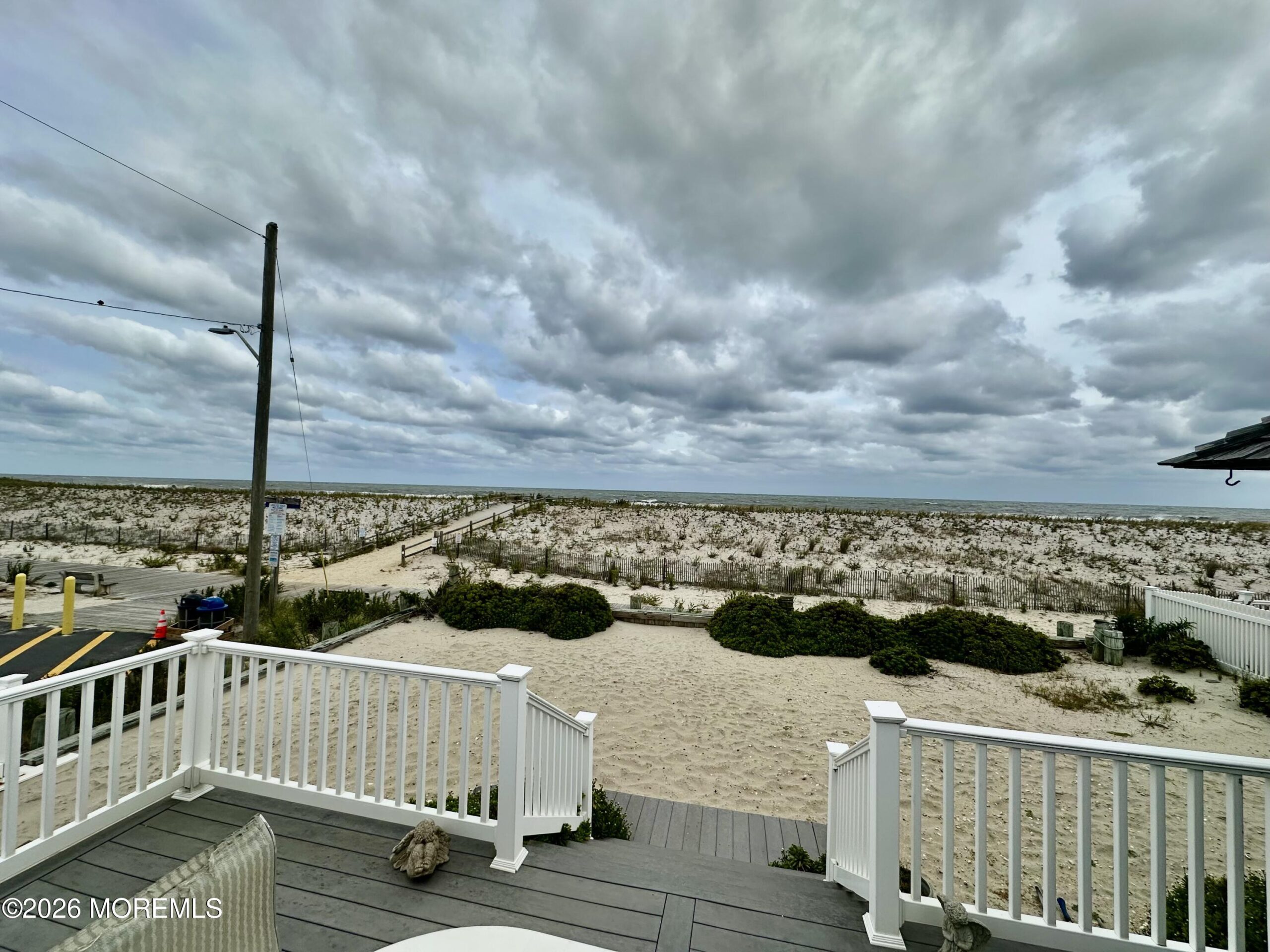 2300 Oceanfront Image 4