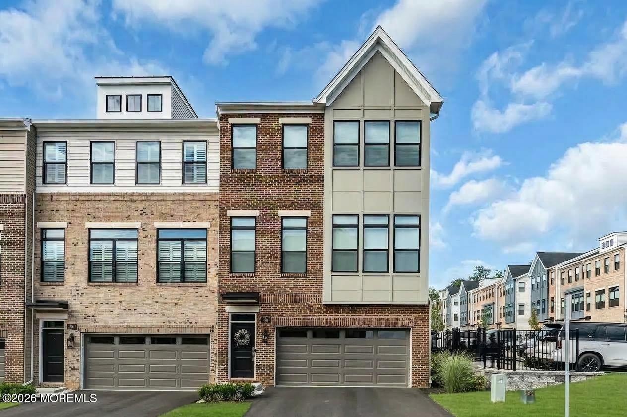 38 Waller Drive, Middletown, NJ, 07748