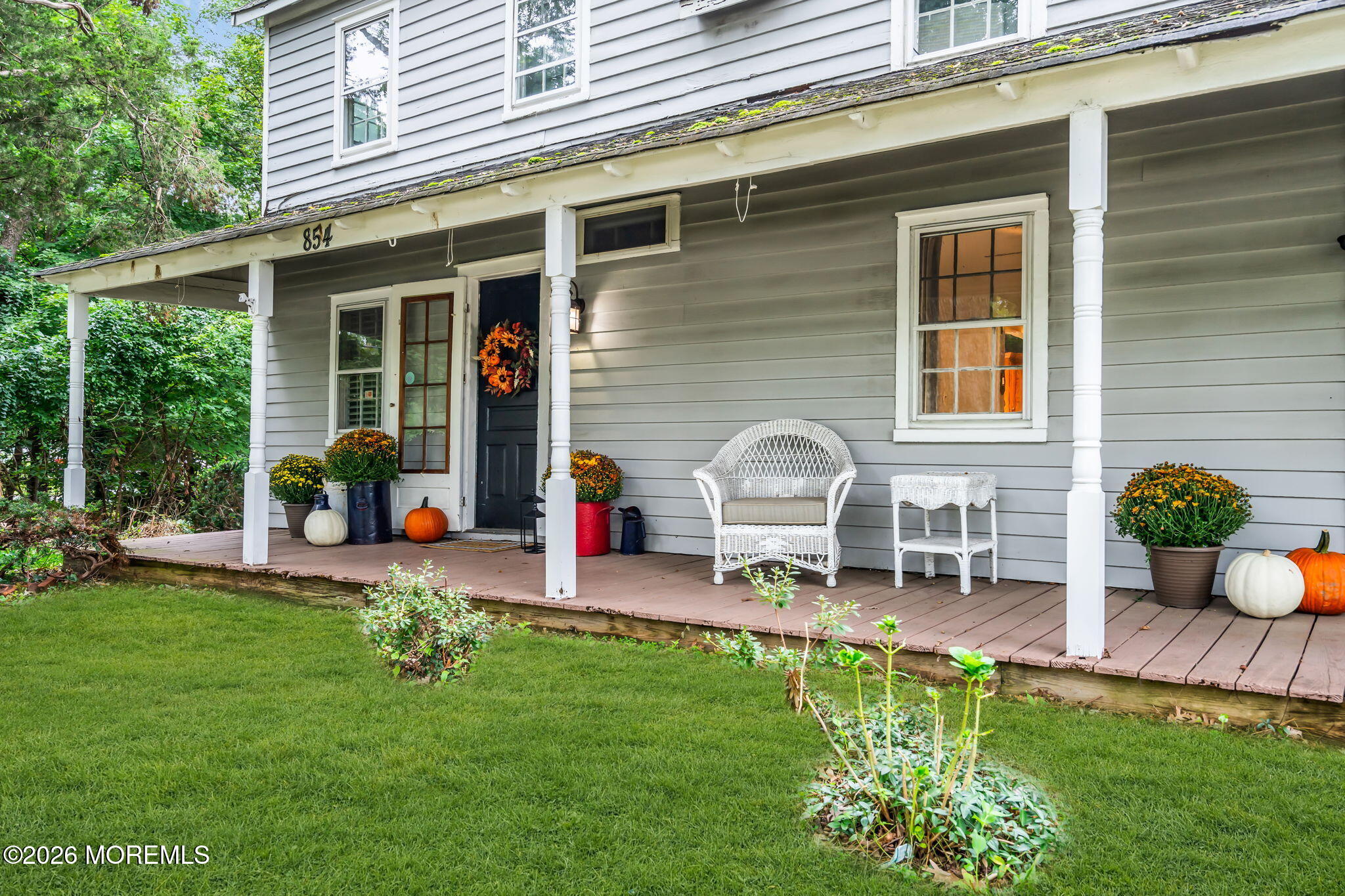 854 Bay Avenue Image 4