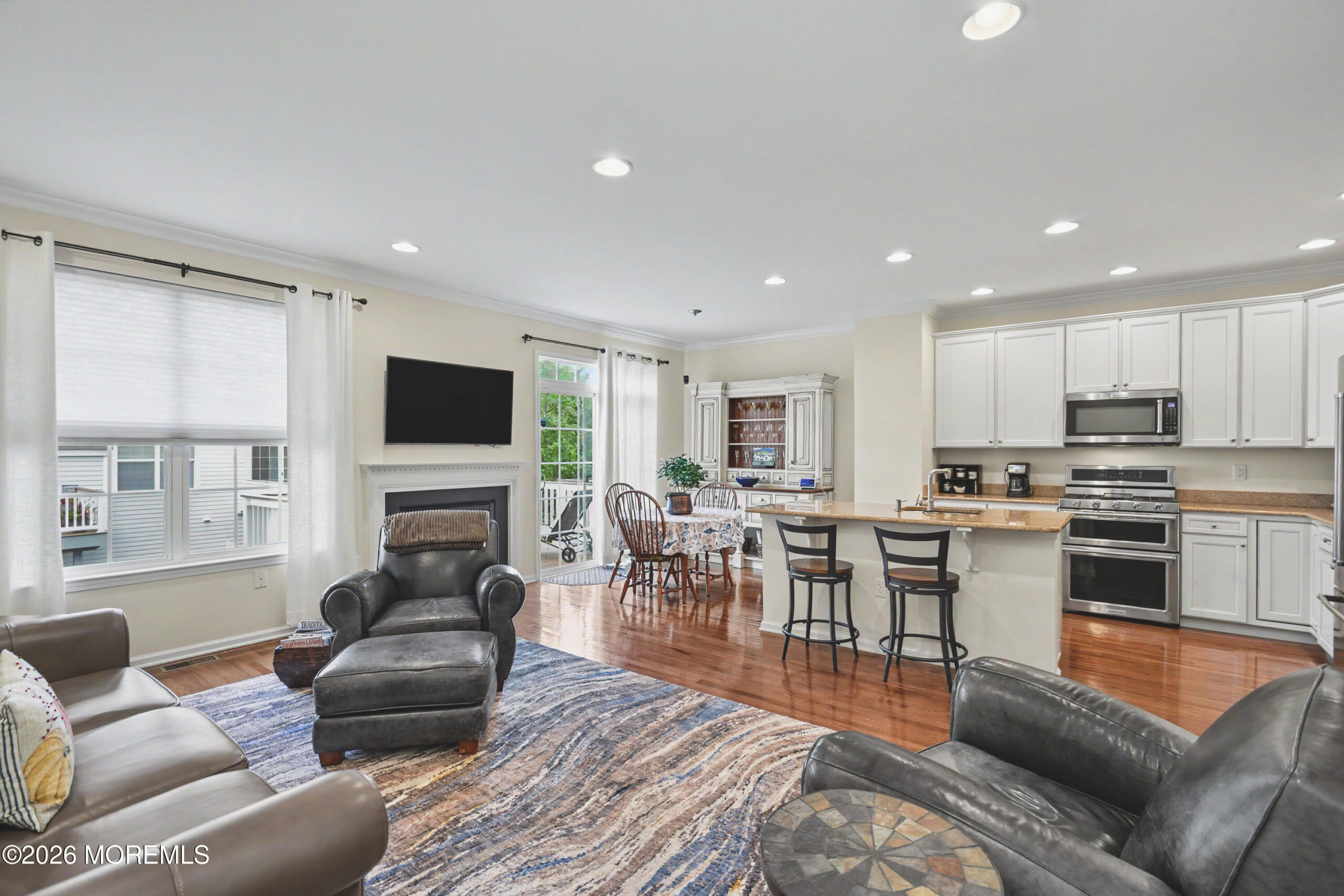 230 Yale Boulevard Image 5
