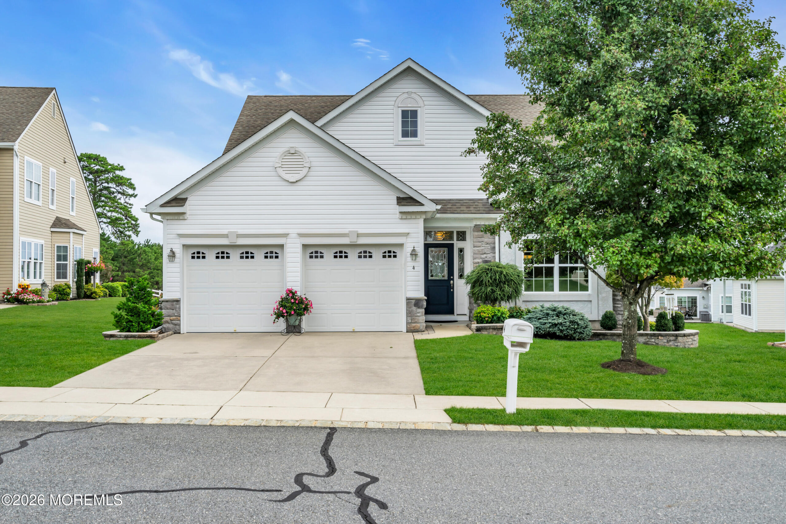 4 Bay Head Court Image 3