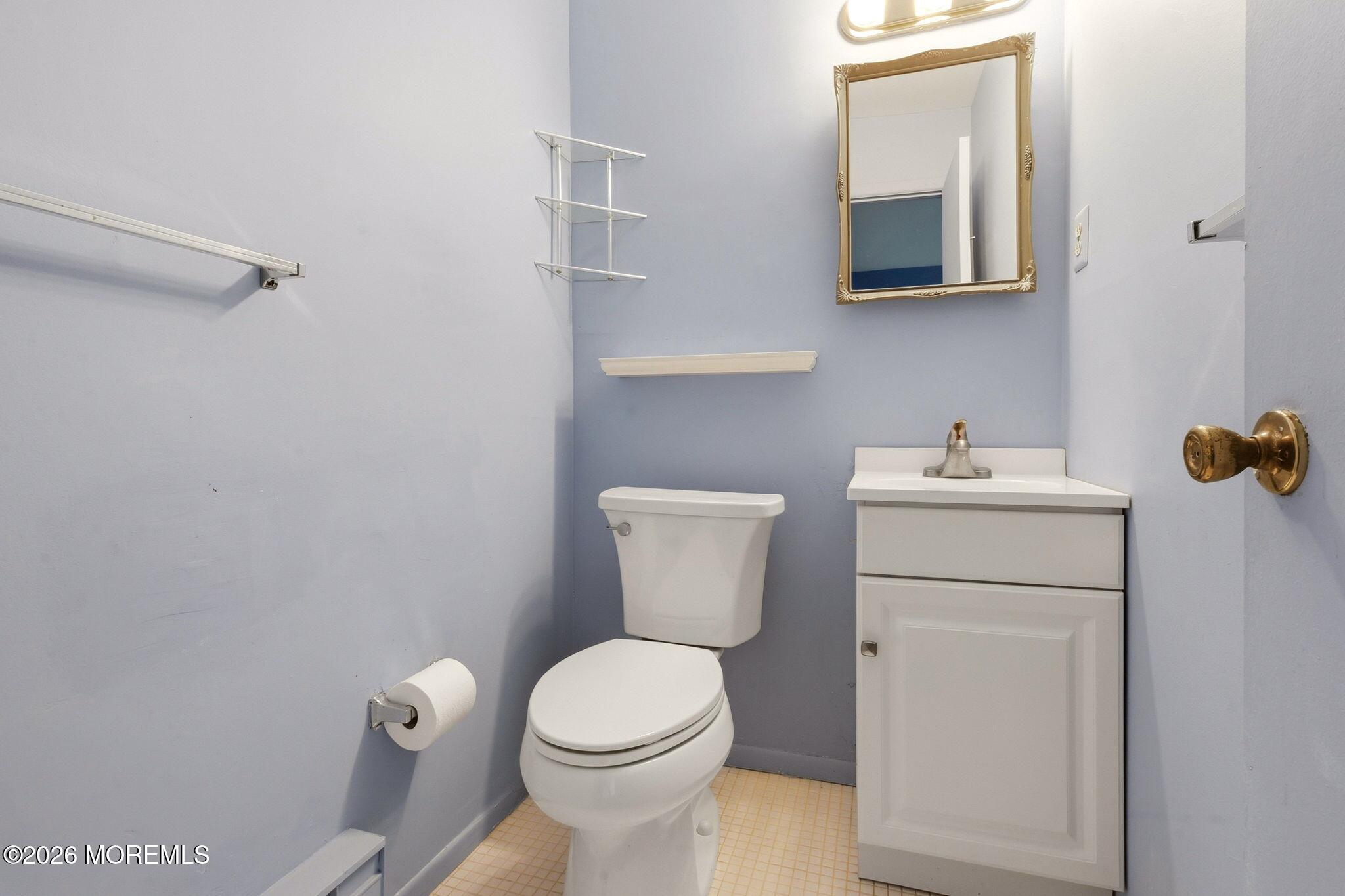 82 Amberly Drive A, Manalapan, NJ, 07726 image 13