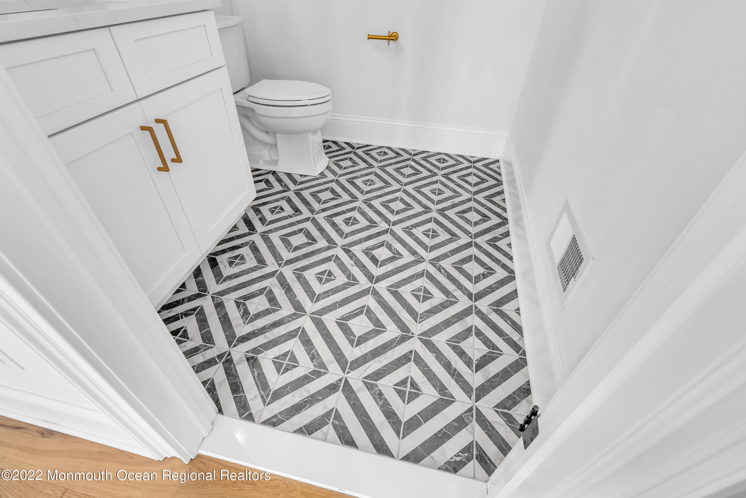 164 Eagle Way, Eatontown, NJ, 07724 image 38