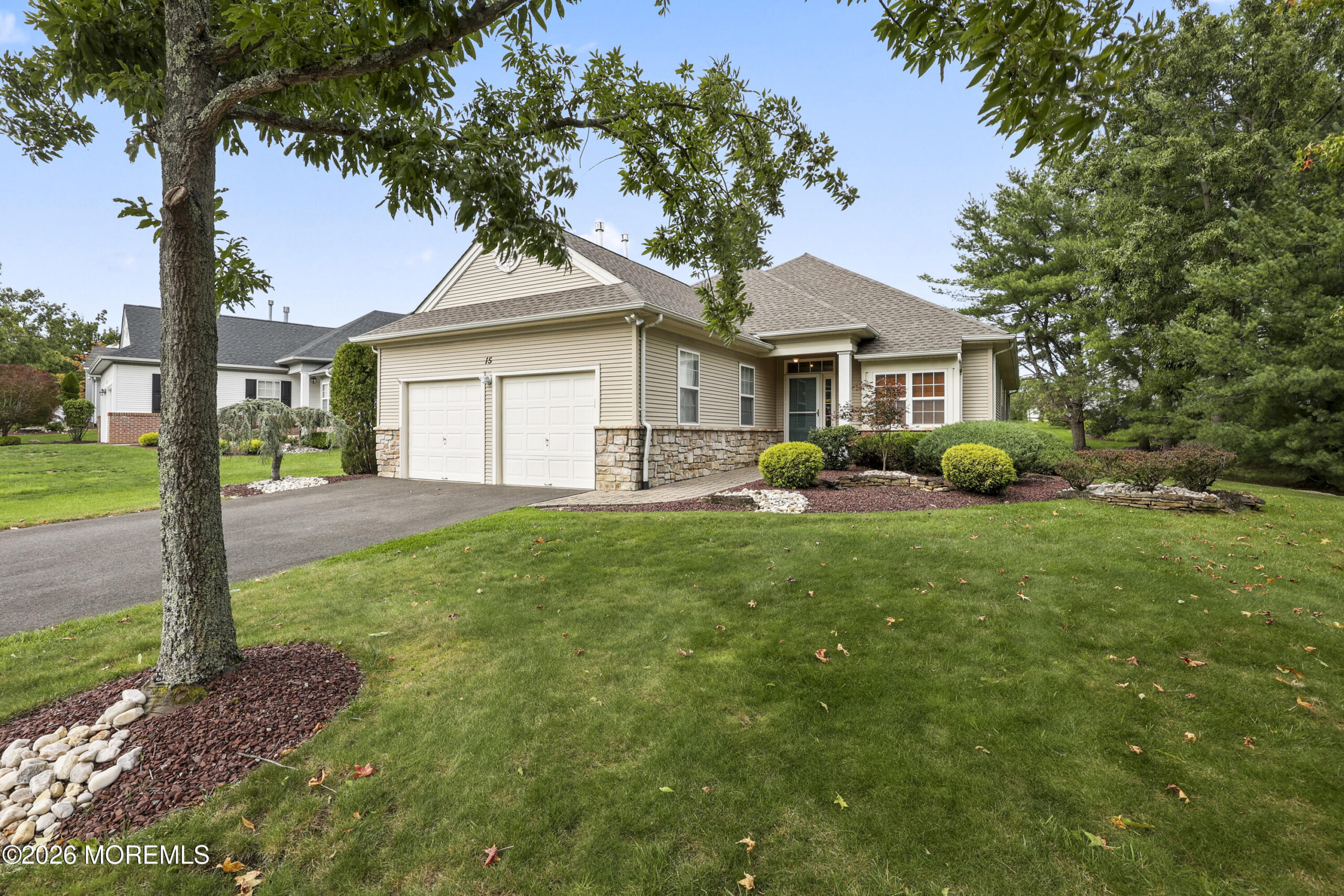 15 Narrowbrook Court Image 2