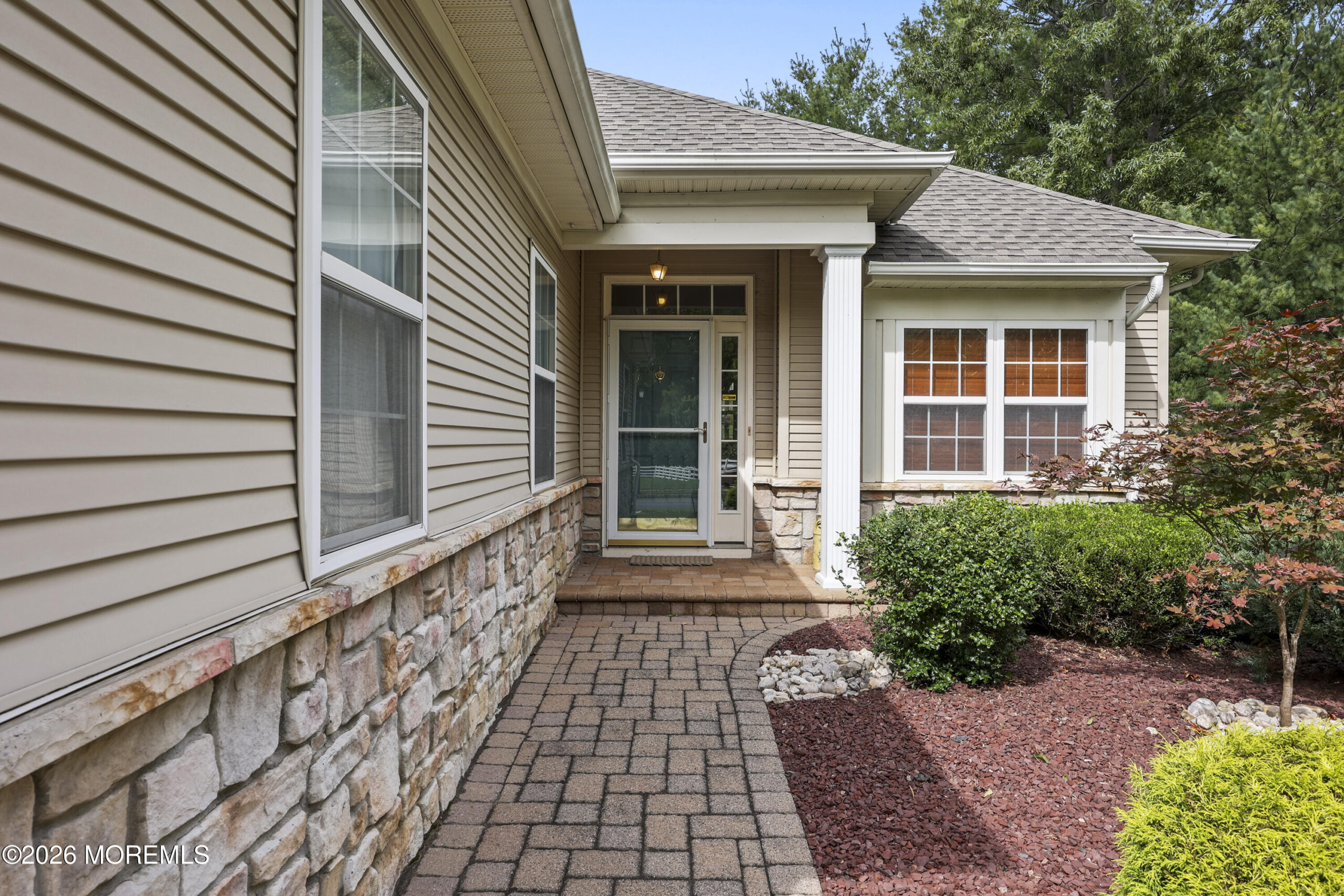 15 Narrowbrook Court Image 4