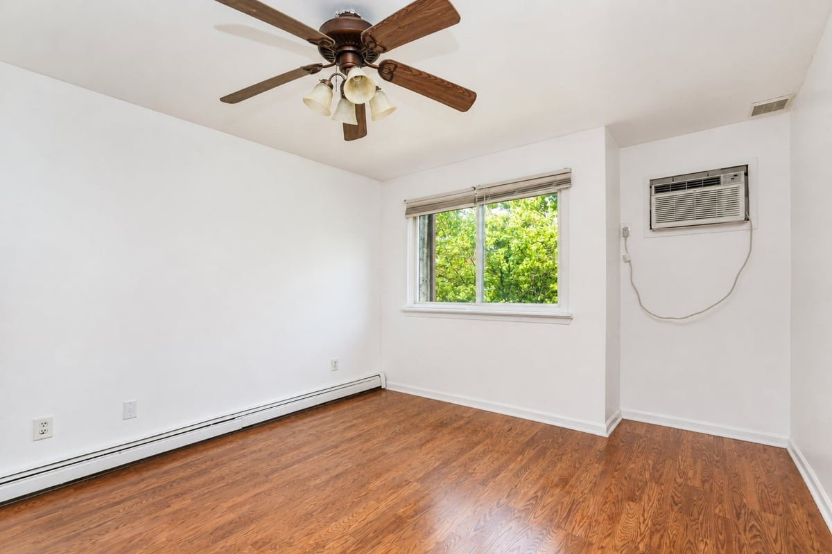 360 Barlow Avenue 6A, Staten Island, NY, 10308 image 14