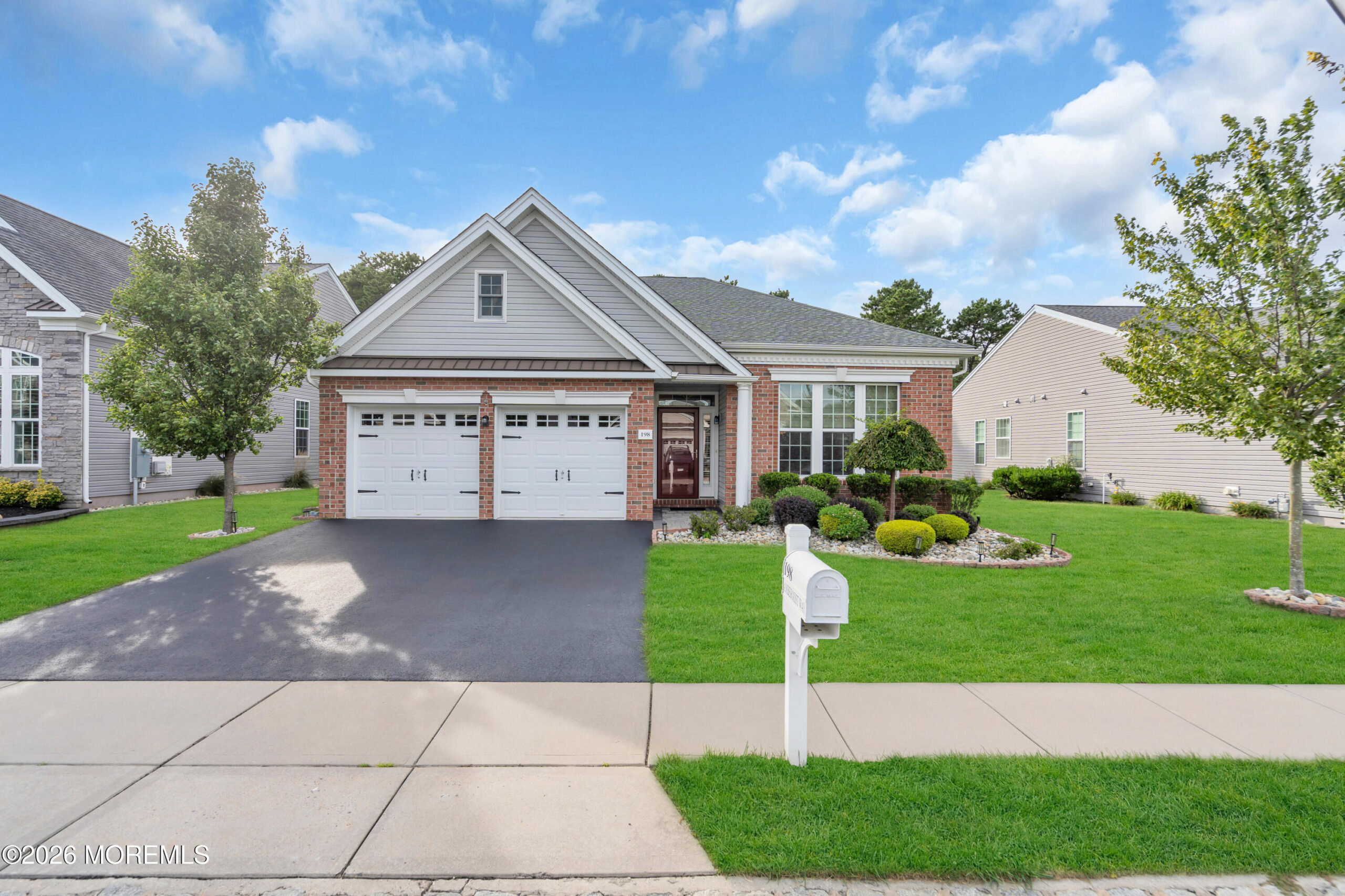 198 Ambermist Way Image 4