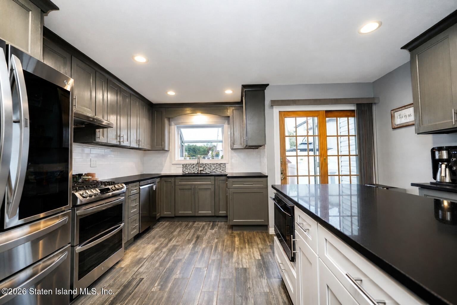 283 Elverton Avenue Image 2