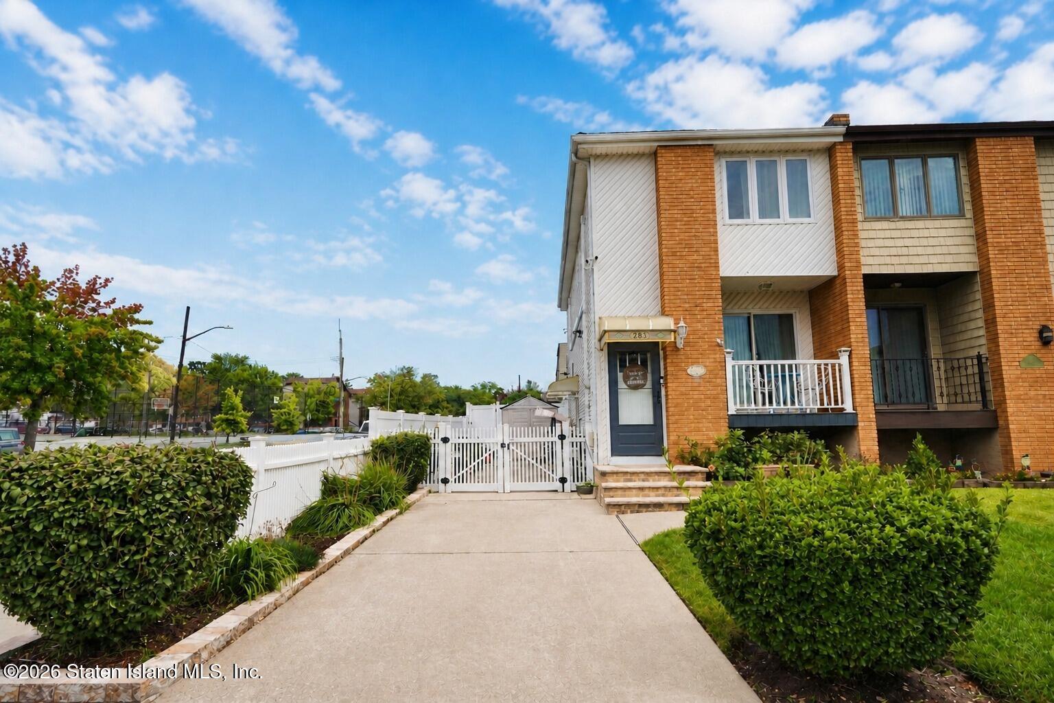 283 Elverton Avenue, Staten Island, NY, 10308