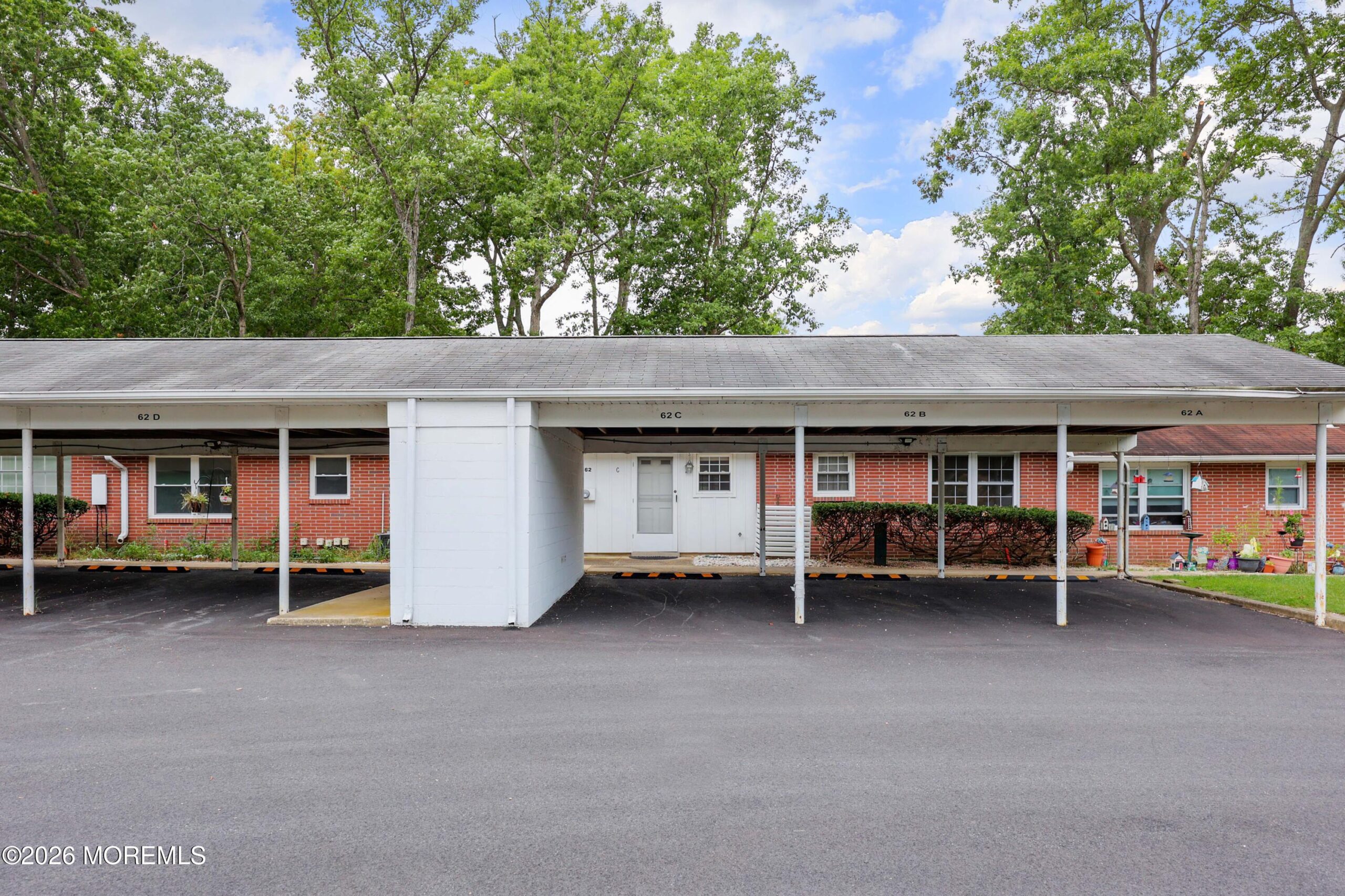 62C Buckingham Drive Image 4
