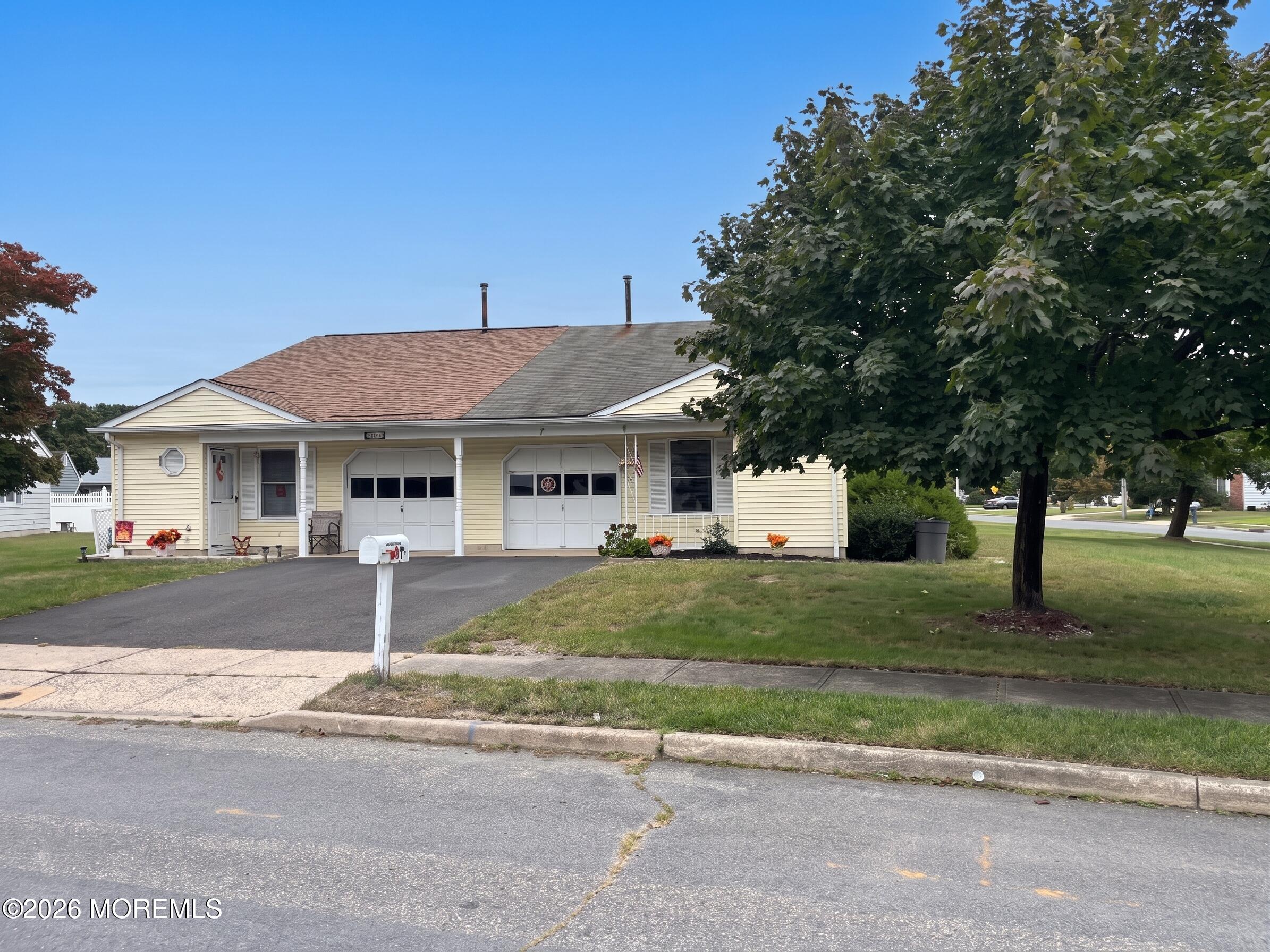 17 Reef Place Image 2