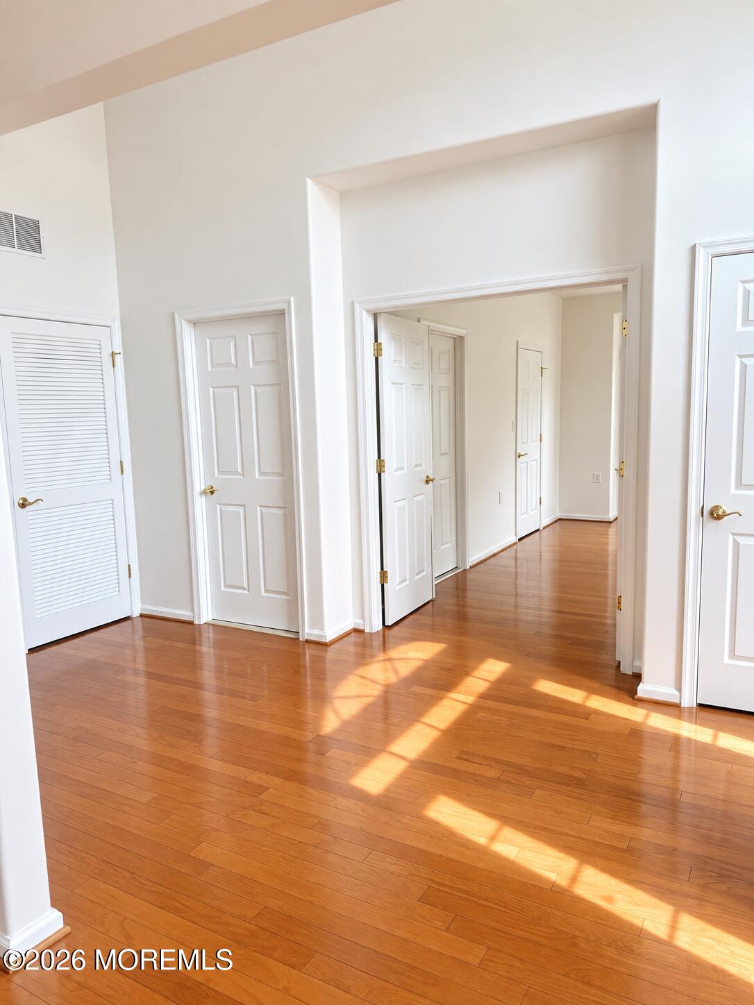 274 Valencia Drive, Monroe, NJ, 08831 image 8