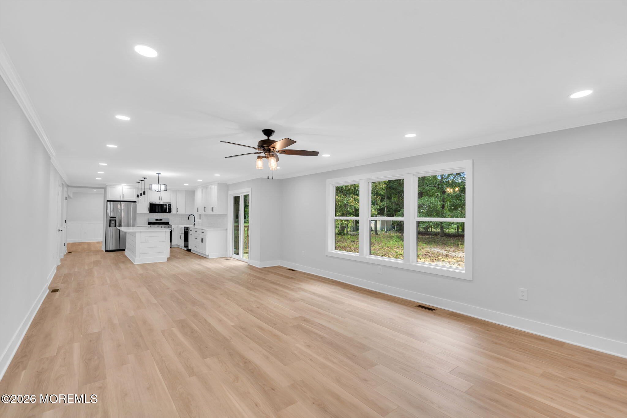 112 Brick Avenue Image 4