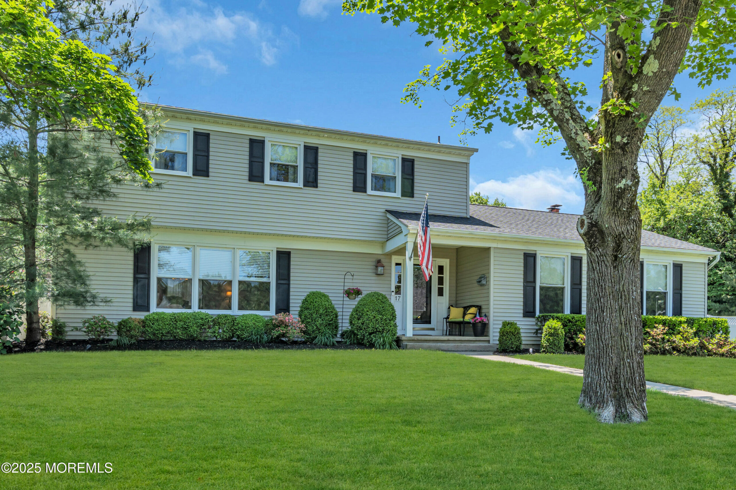17 Acorn Drive Image 2