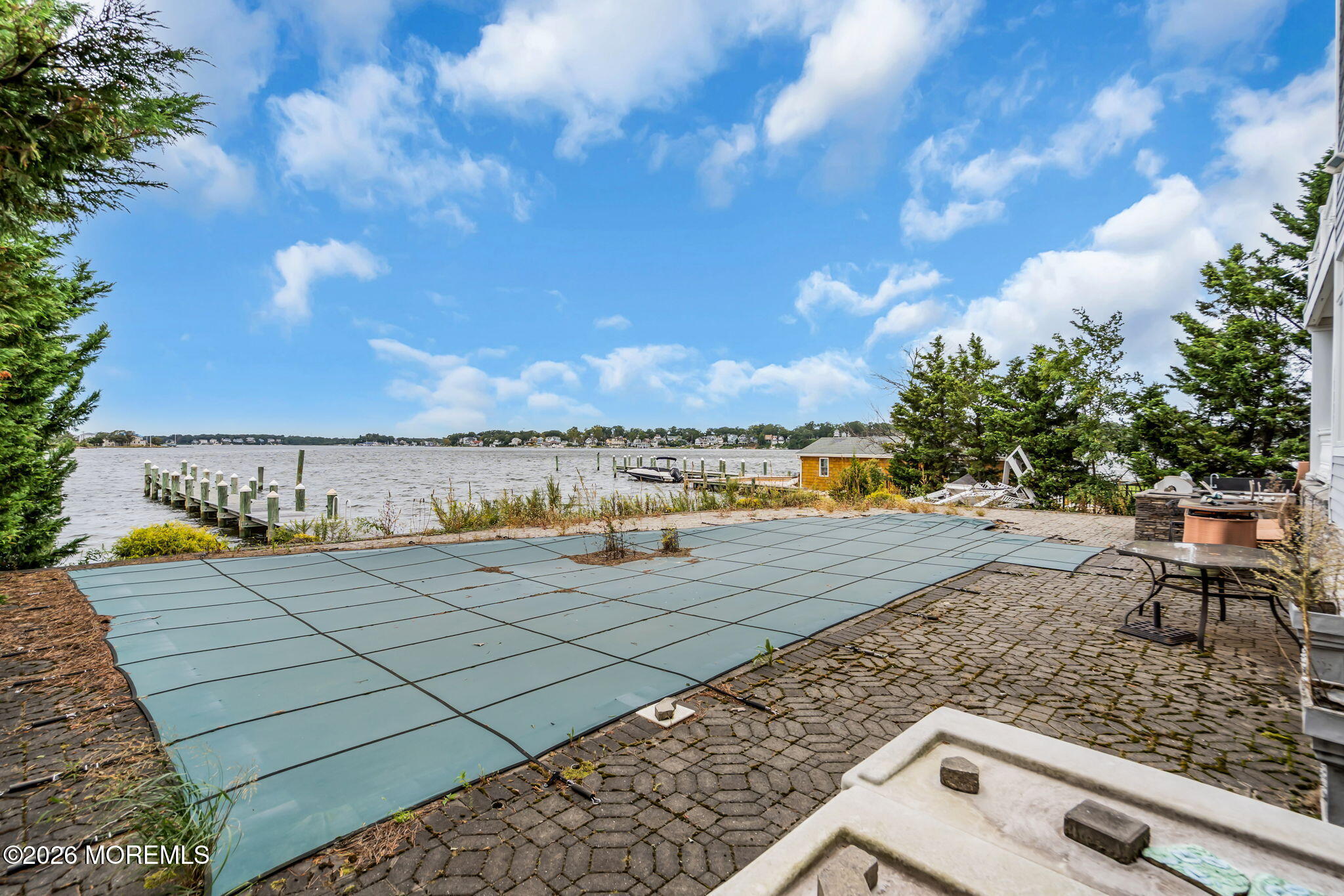 42 Cove Road Image 2