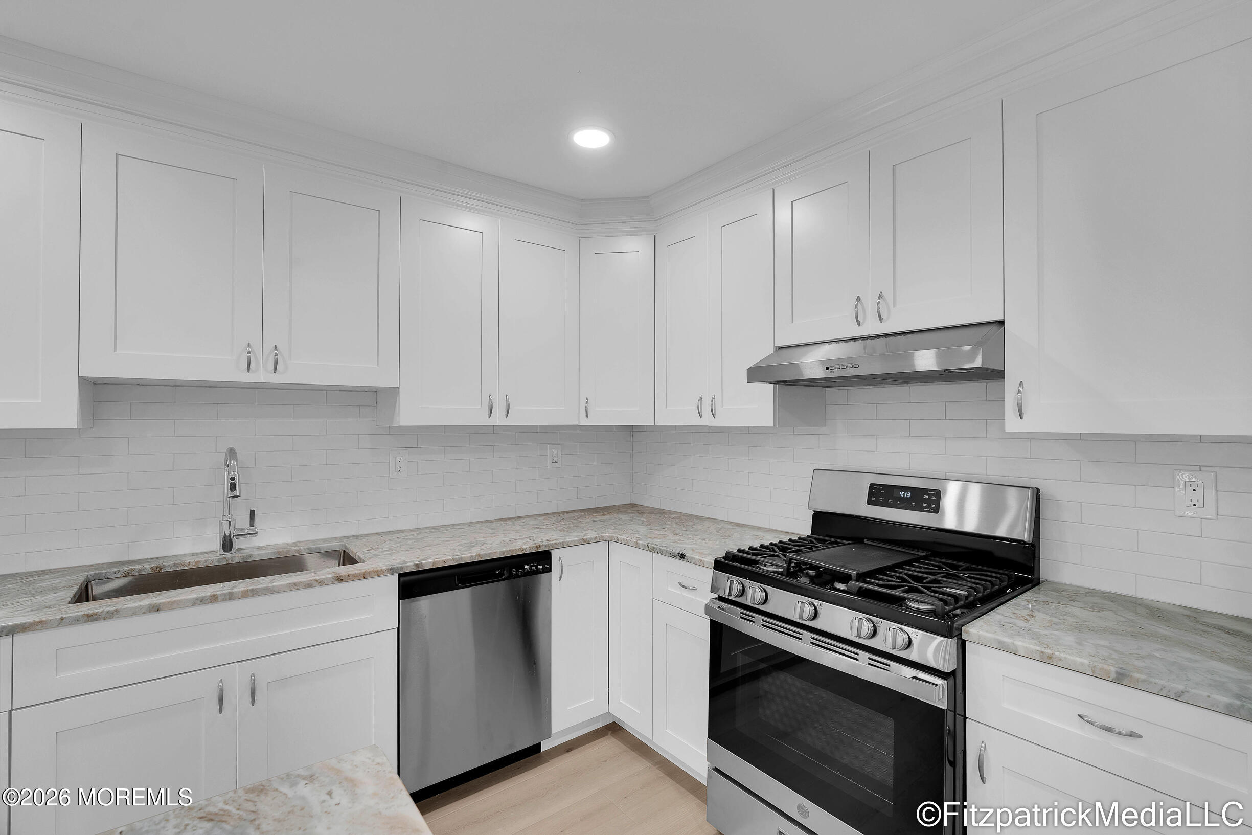 21 Old Mill Court, Wall, NJ, 07719 image 10
