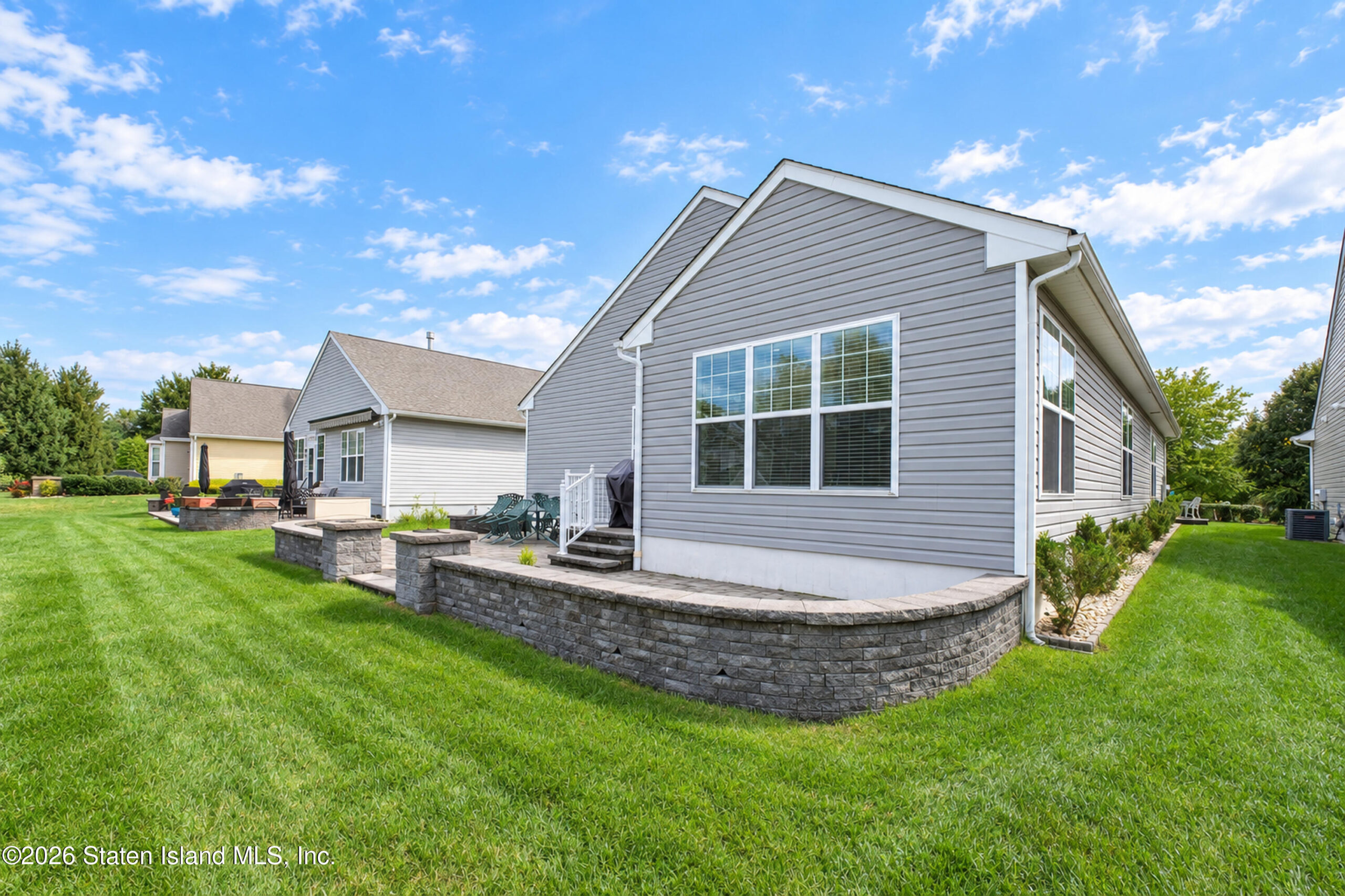 14 Stamford Drive Image 2