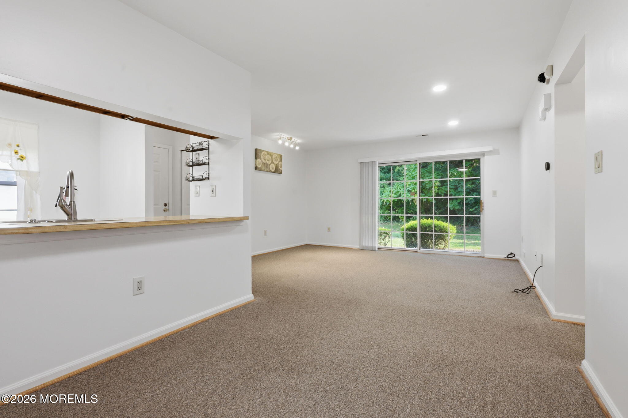 2704 Commons Drive 4, East Brunswick, NJ, 08816 image 8