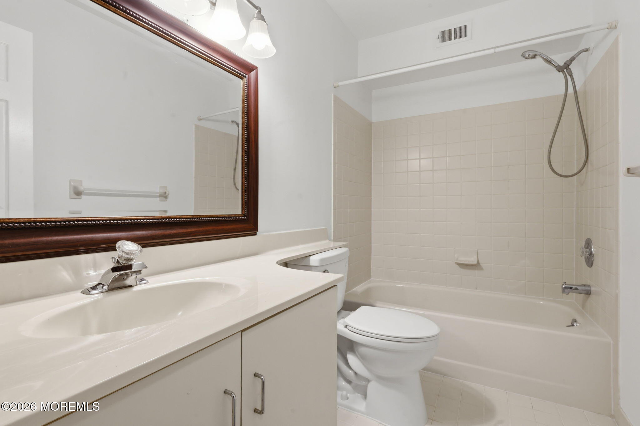 2704 Commons Drive 4, East Brunswick, NJ, 08816 image 10