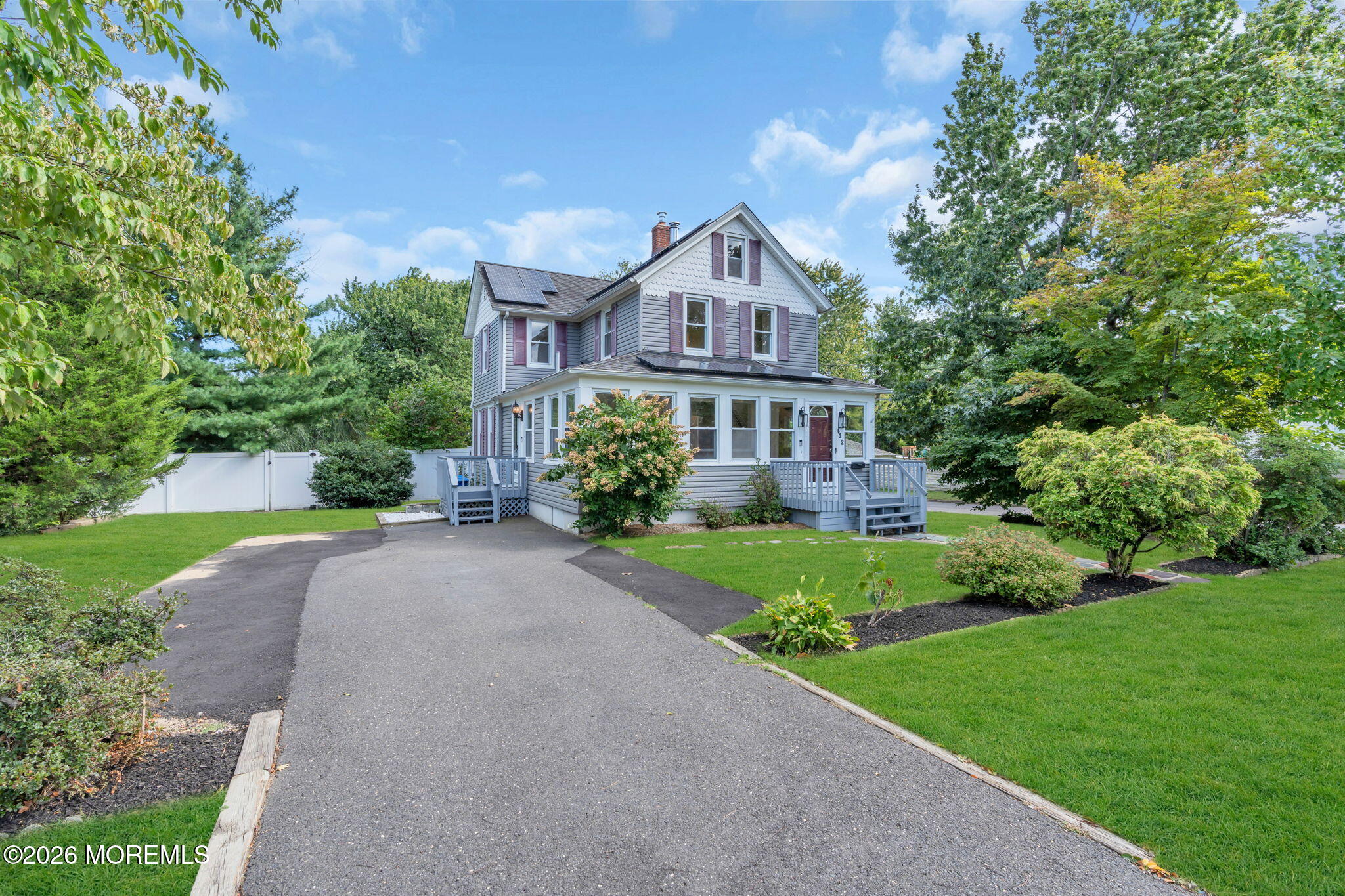 412 Glenmary Avenue Image 4