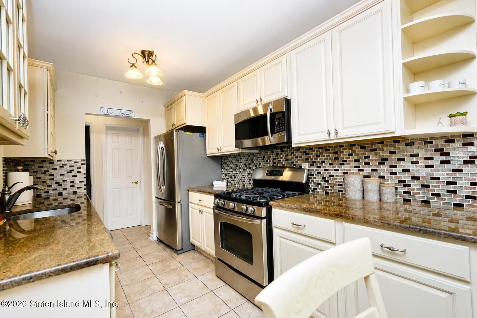 5 Harbour Court, Staten Island, NY, 10308 image 29