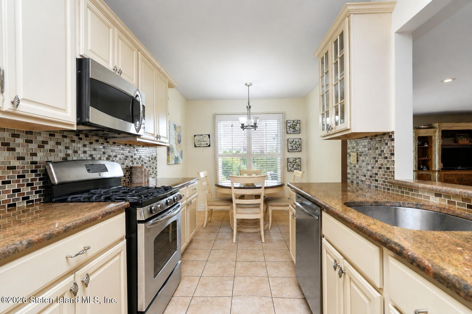 5 Harbour Court, Staten Island, NY, 10308 image 32