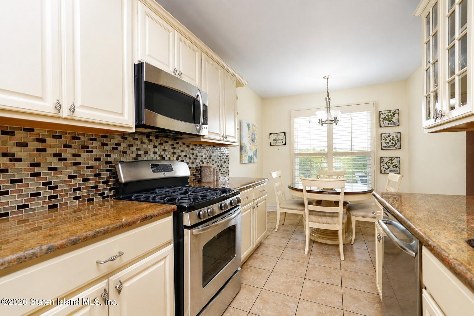 5 Harbour Court, Staten Island, NY, 10308 image 33